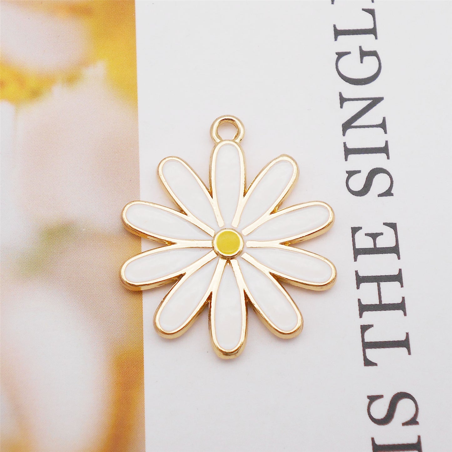5Pcs Quality Plated Floral Daisy Charm 29x25mm Alloy Flower Pendant DIY Jewelry Making Accessory Crafts Phone Chain Key Chain Decor