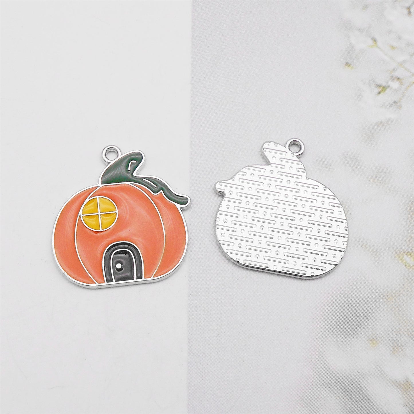 6Pcs 21x20mm Halloween Enamel Charm Pumpkin House Design Alloy Pendant DIY Making Accessory Jewelry Crafts Decor