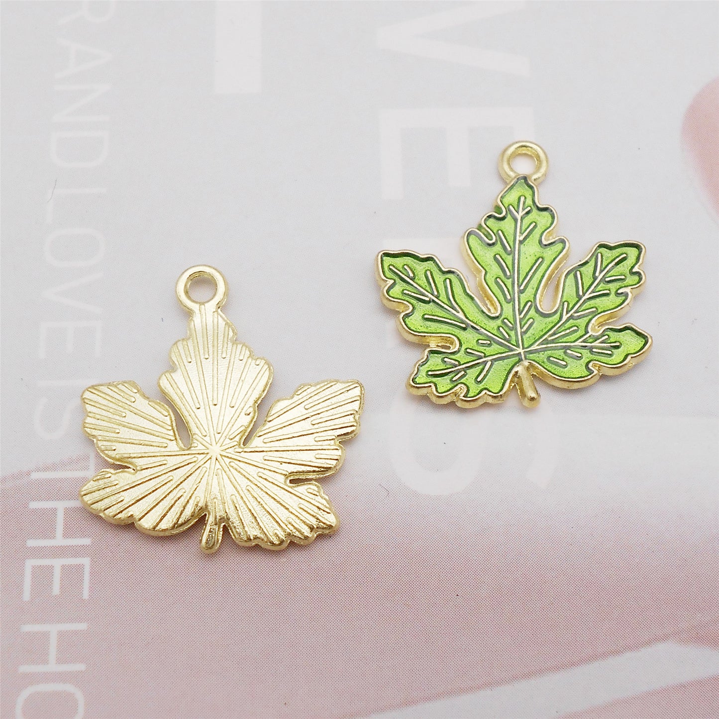 10Pcs 20x21mm Enamel Maple Leaf Charm Alloy DIY Jewelry Pendant Accessory Crafts Phone Chain Key Ring Decor Supplies