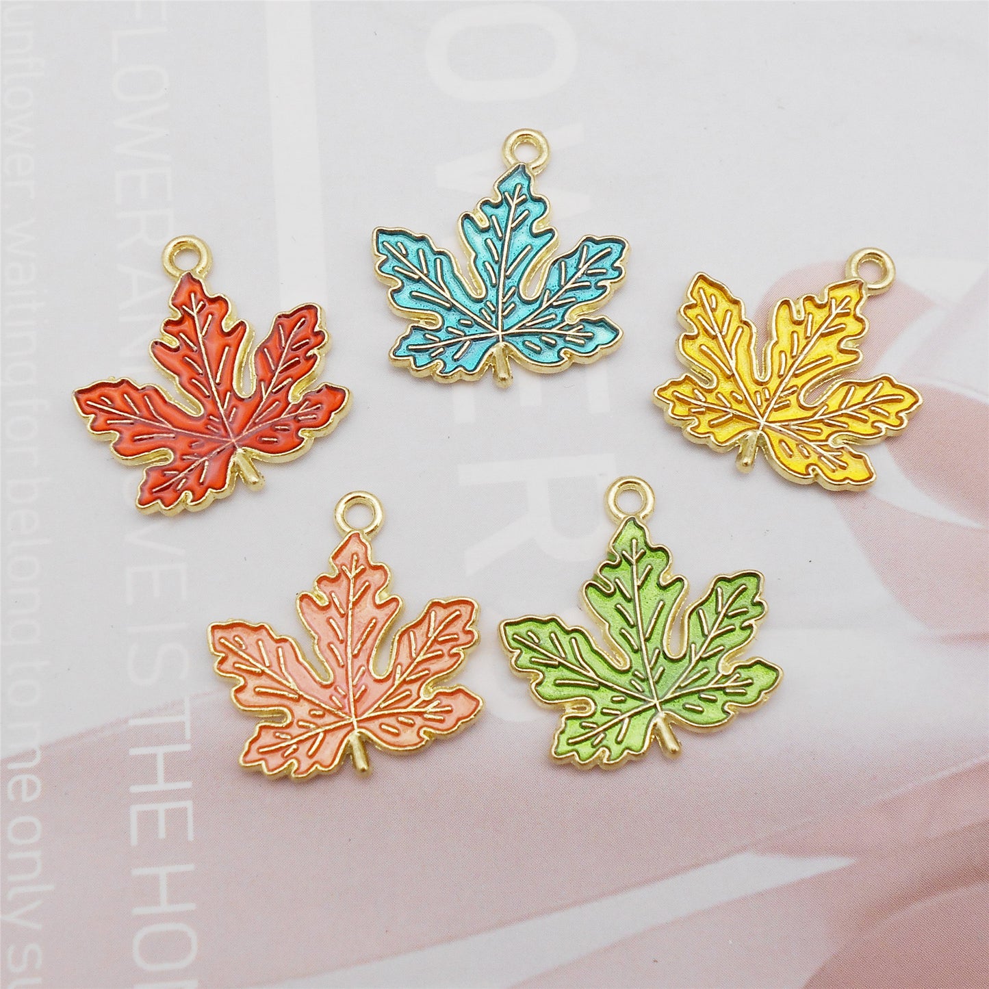 10Pcs 20x21mm Enamel Maple Leaf Charm Alloy DIY Jewelry Pendant Accessory Crafts Phone Chain Key Ring Decor Supplies