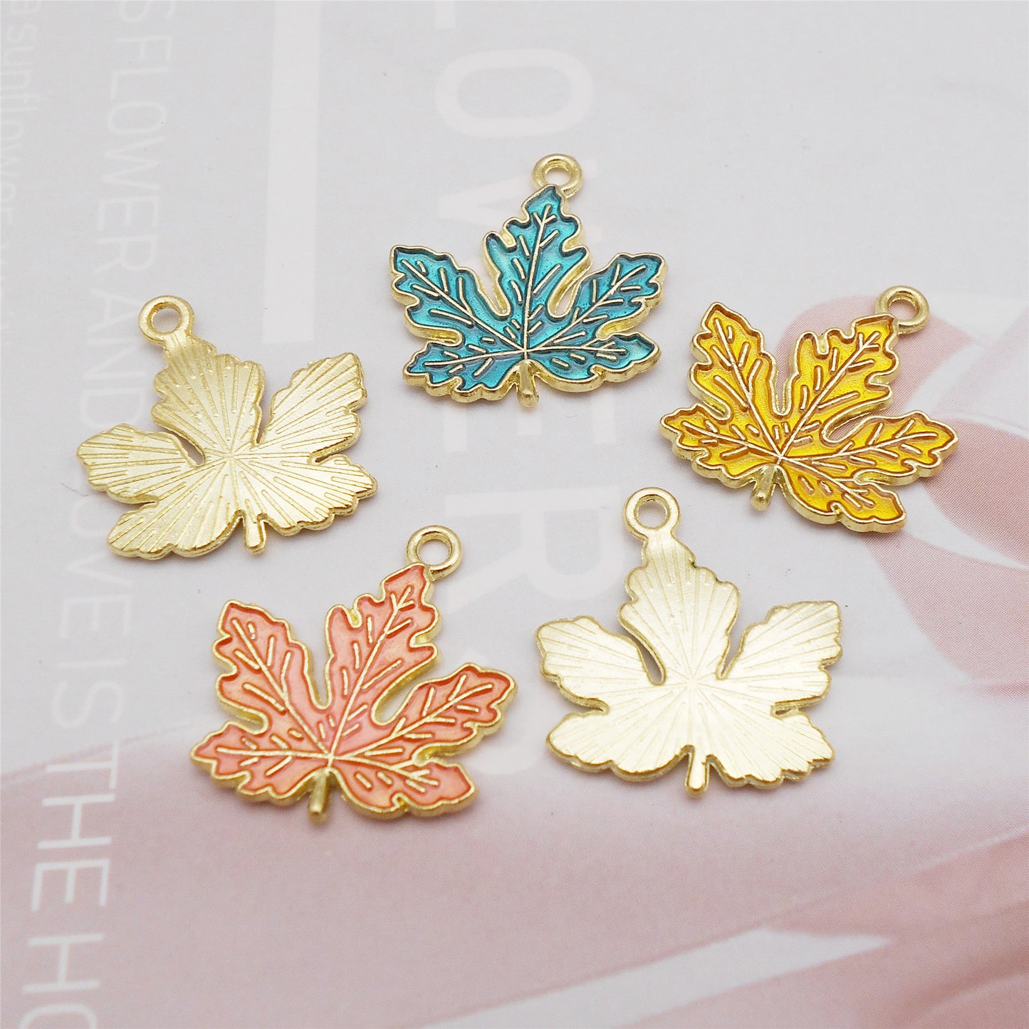 10Pcs 20x21mm Enamel Maple Leaf Charm Alloy DIY Jewelry Pendant Accessory Crafts Phone Chain Key Ring Decor Supplies