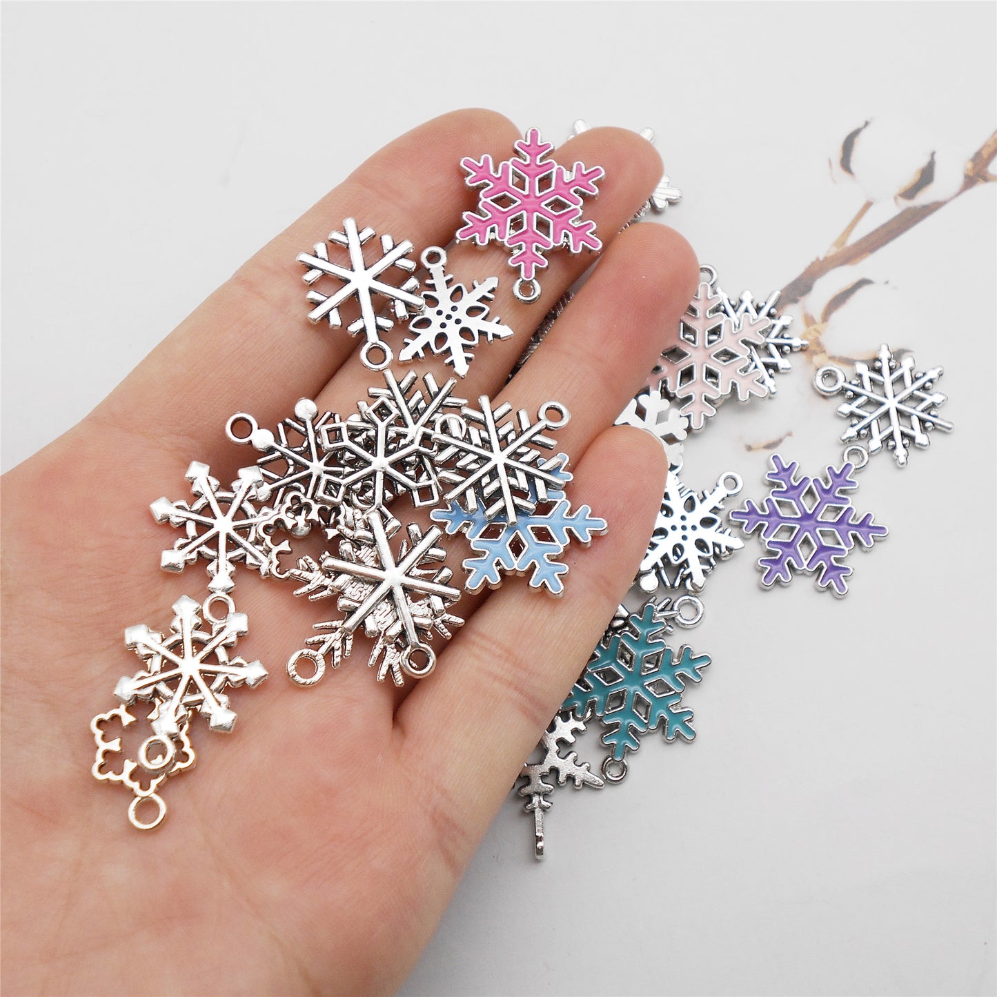 50g One Pack of Alloy Snowflake Charm Enamel Christmas Snowflake Pendant for DIY Jewelry Making Crafts Keychain Phone Chain Decor