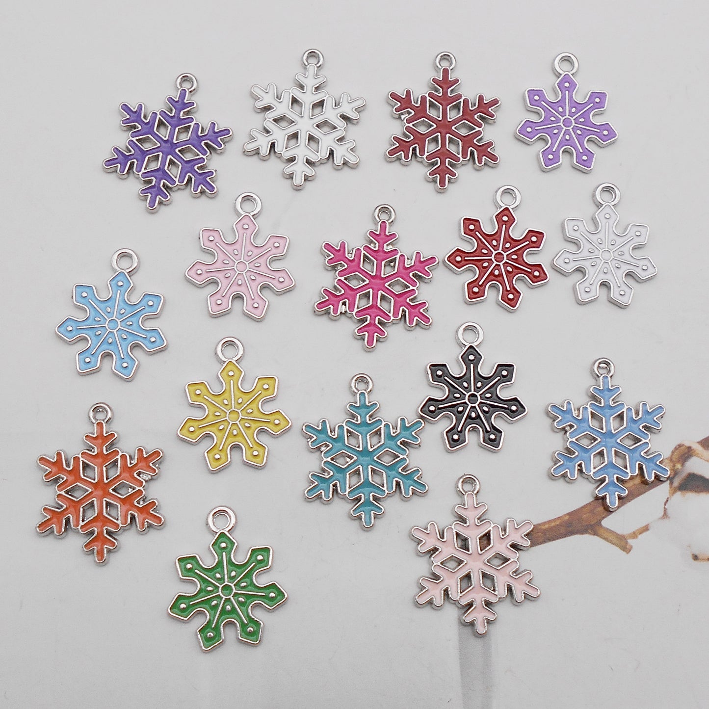 16Pcs Enamel Alloy Snowflake Pendant Charm for Necklace Bracelet Earrings Making Christmas DIY Crafts Phone Chain Decor