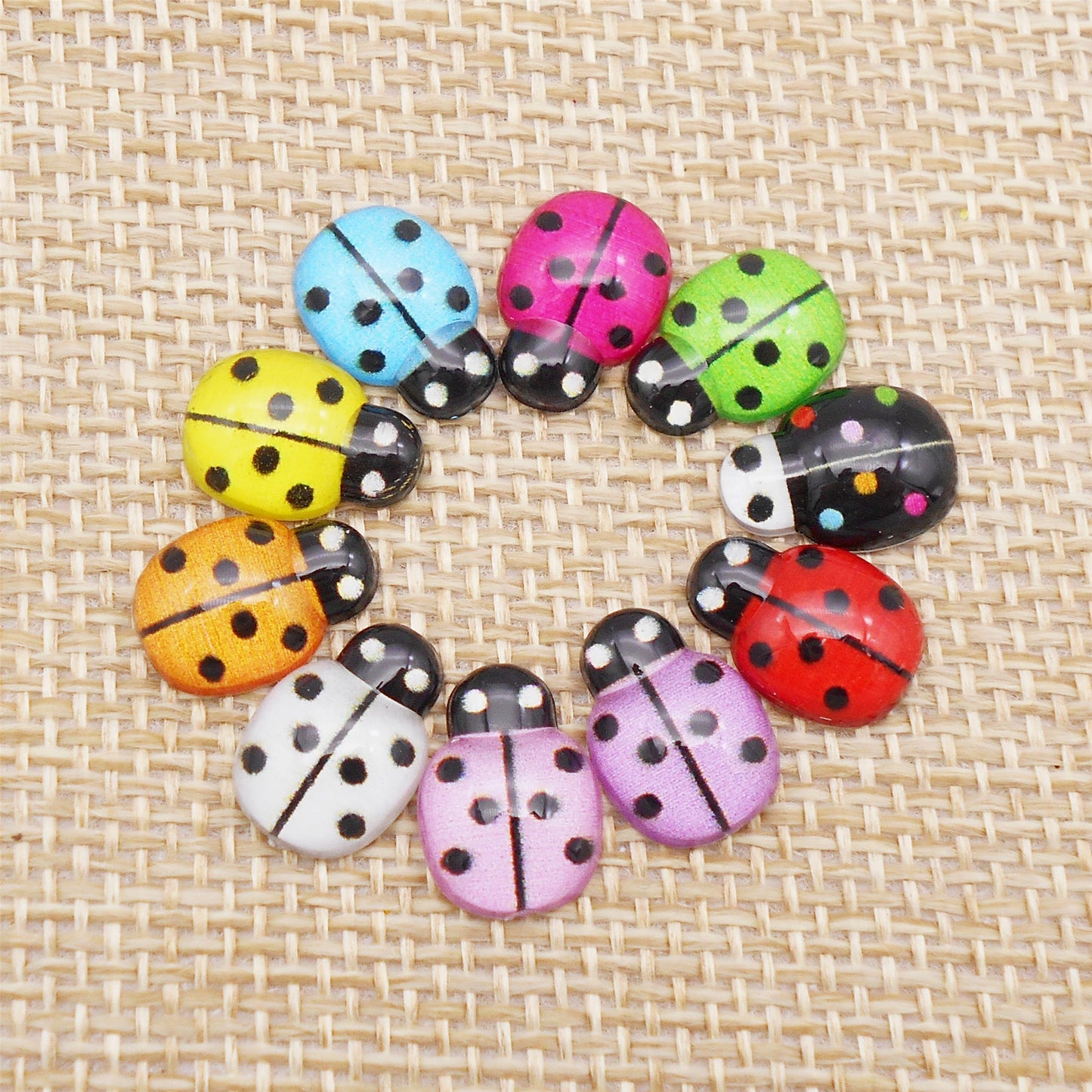 50Pcs Cartoon Beetle Cabochons 13x9mm Resin Insect Ladybug Embellishment for Jewelry Making, Hairpin Phone Case Decor