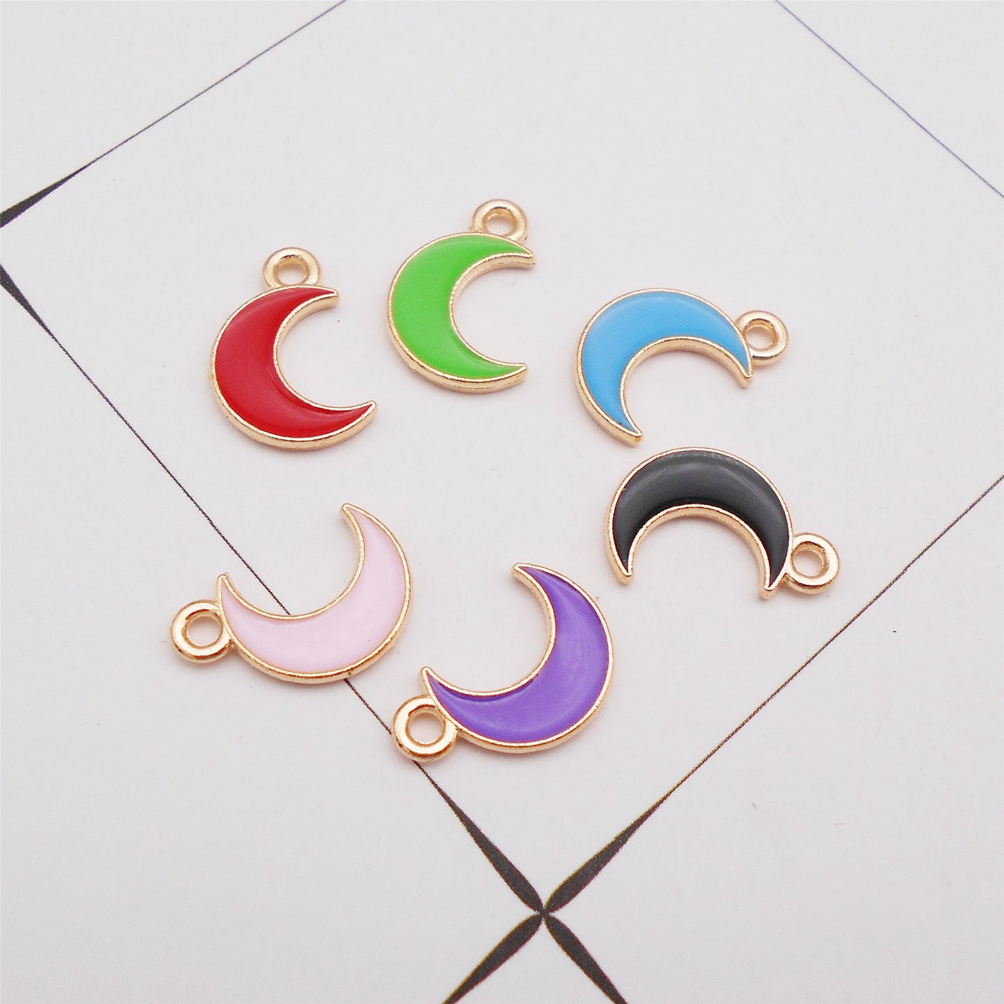 12Pcs Gold Edge Enamel New Moon Charm 15x10mm Alloy Crescent Pendant DIY Jewelry Accessory for Necklace Bracelet Earrings Making Crafts Decor