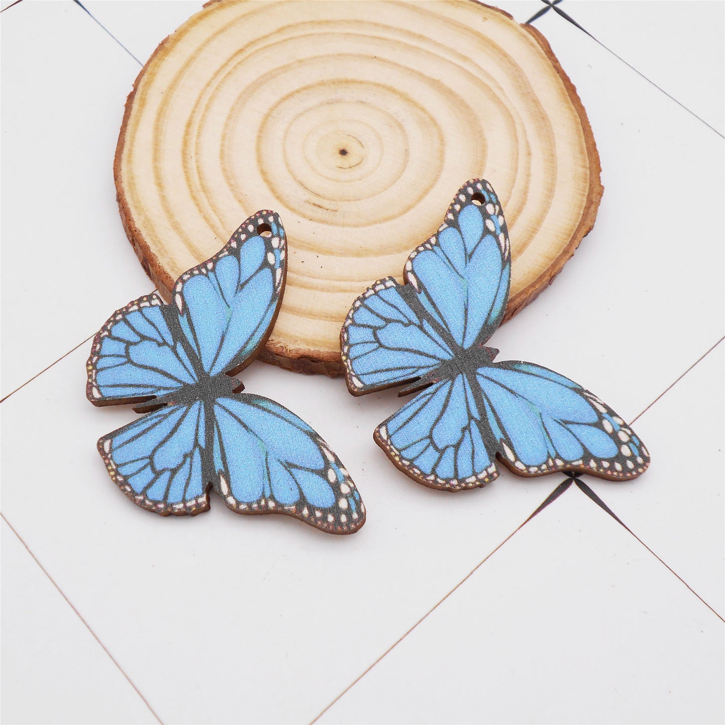 2Pcs Blue Butterfly Charms 30x45mm Wood Butterfly Pendants for DIY Jewelry Making Necklace Bracelet Earrings Decor Crafts Decor