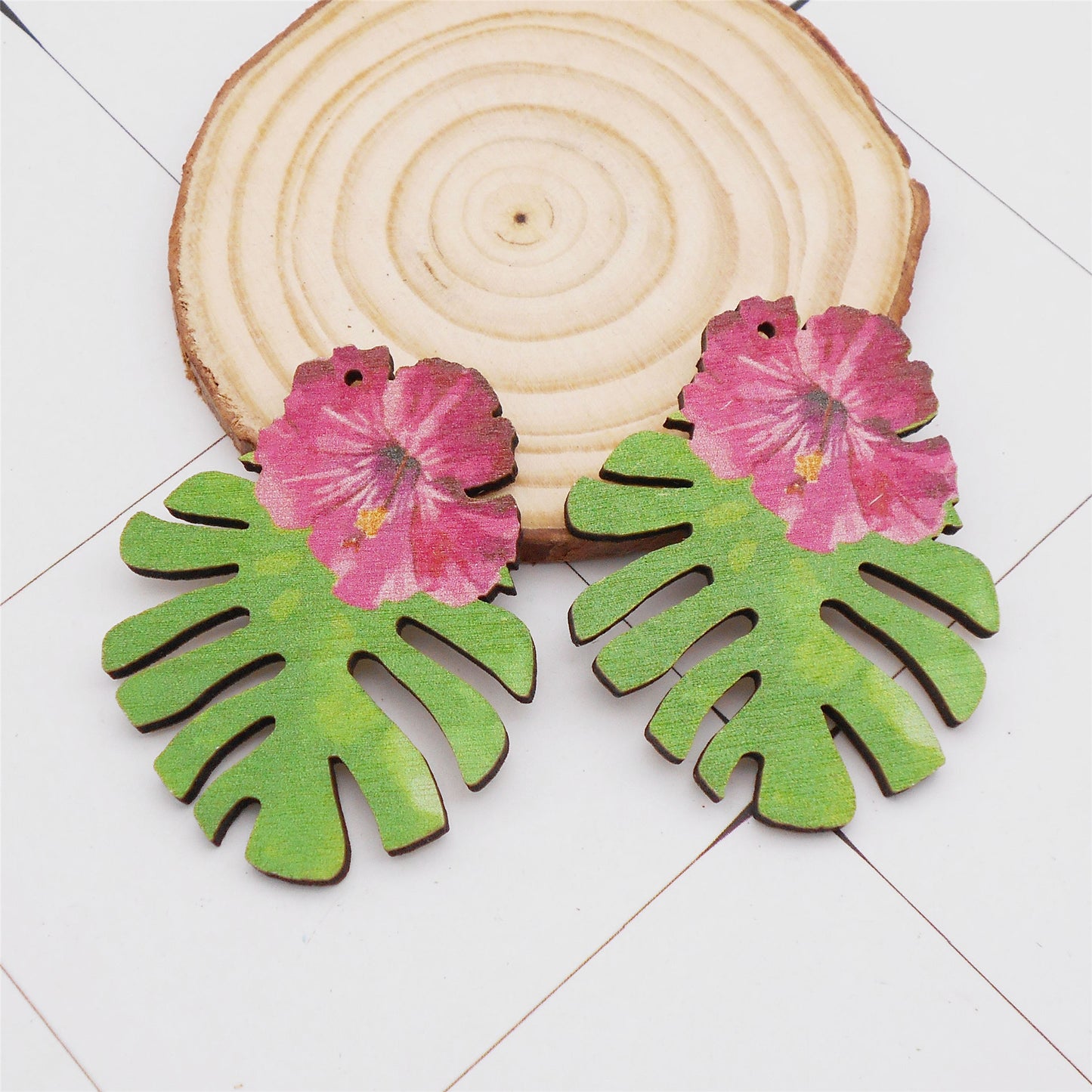 2Pcs 47x37mm Flower & Leaf Charms Wood Jewelry Dangle for Pendant Necklace Bracelet Earrings Making, DIY Crafts Decor, Bags Purses Dangle Decor