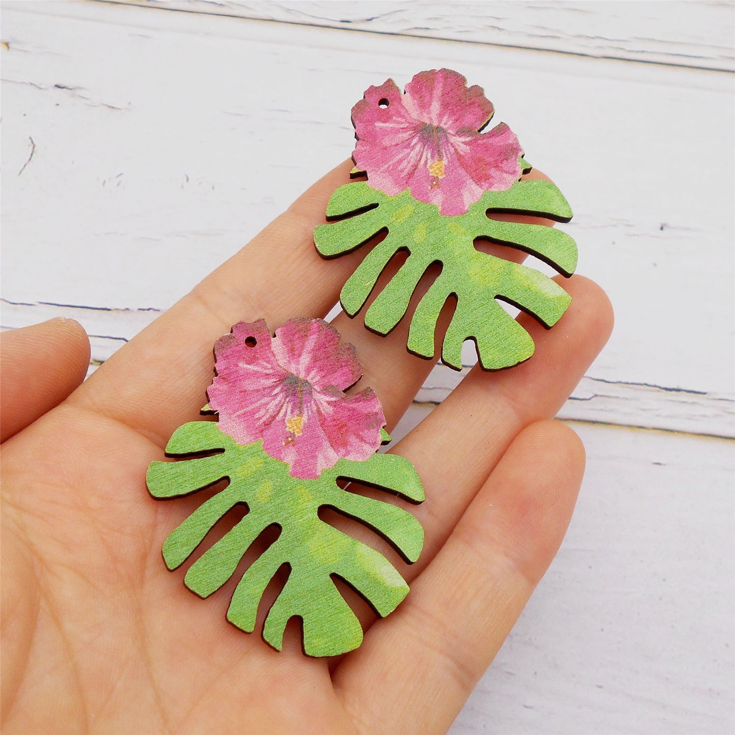 2Pcs 47x37mm Flower & Leaf Charms Wood Jewelry Dangle for Pendant Necklace Bracelet Earrings Making, DIY Crafts Decor, Bags Purses Dangle Decor