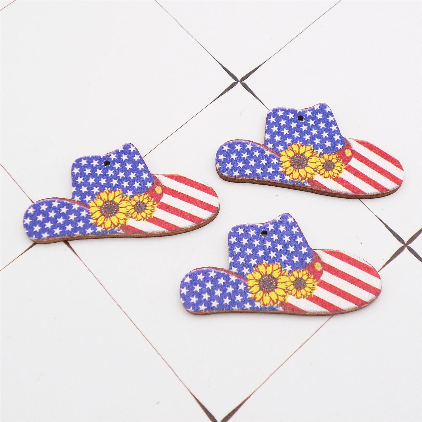 2Pcs American Flag Pattern Charms 24x44mm Wood Hat Shaped Dangle for Pendant Bracelet Necklace Earrings Making DIY Crafts Supplies Phone Chain Decor