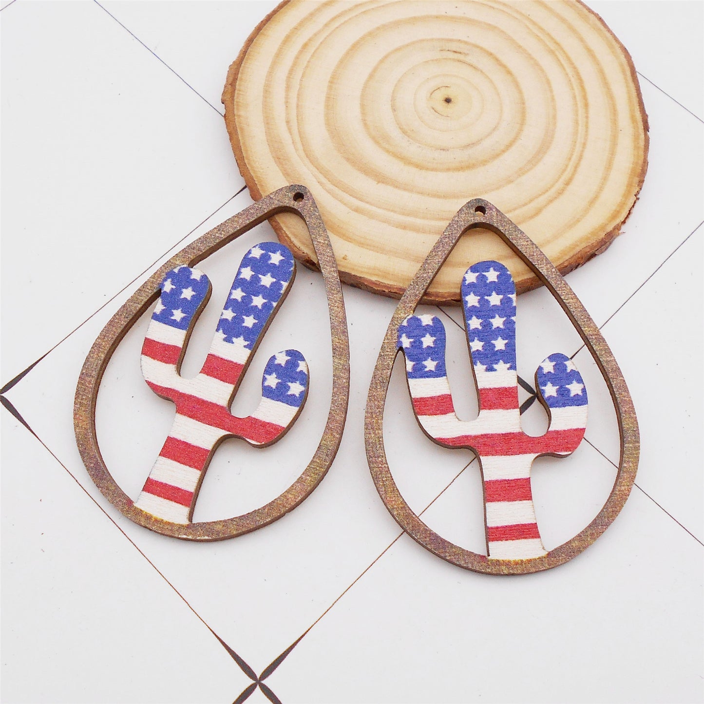 2Pcs Wood Cactus Charms with Teardrop Frame Flat Back Desert Plant Pendant American Flag Pattern Design for Jewelry Making DIY Crafts Supplies 56.5x39mm