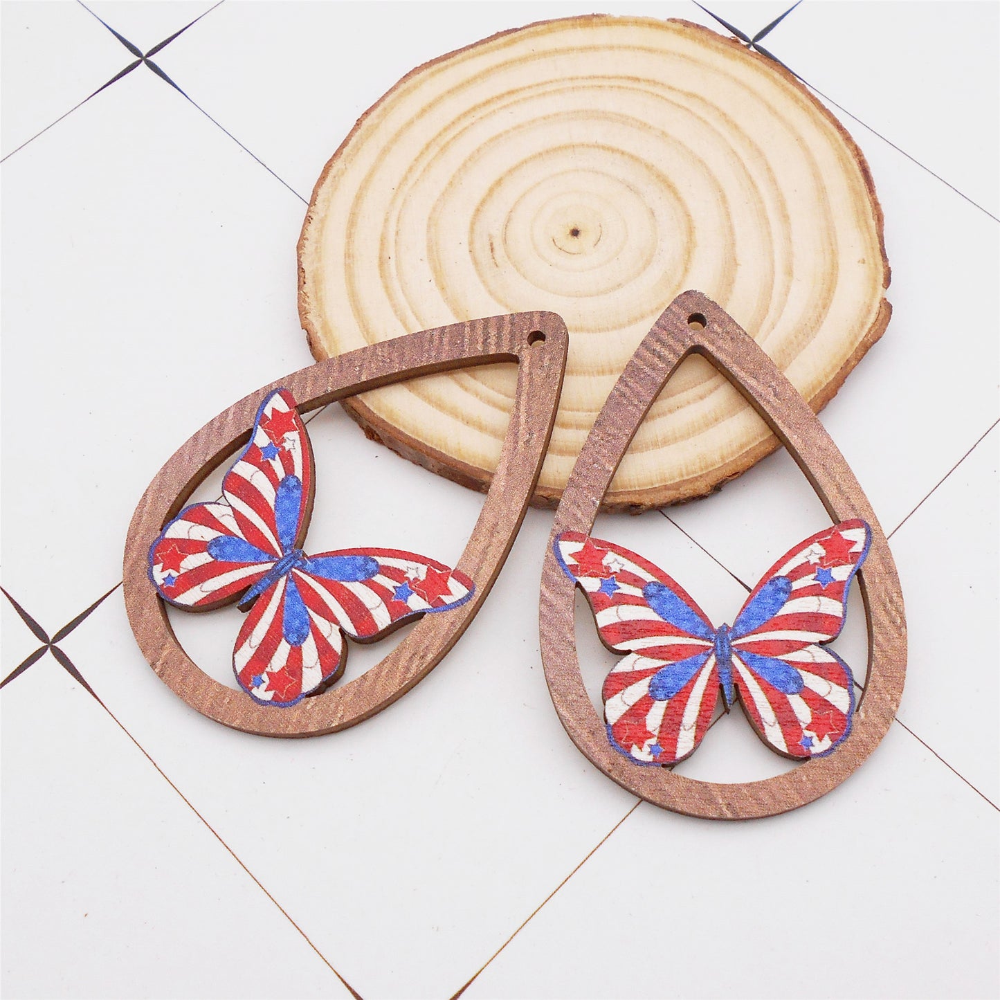 2Pcs Teardrop Frame Wood Butterfly Charms 57x38mm Wooden Insect Dangle for Jewelry Making DIY Crafts Supplies Phone Chain Dangle Decor