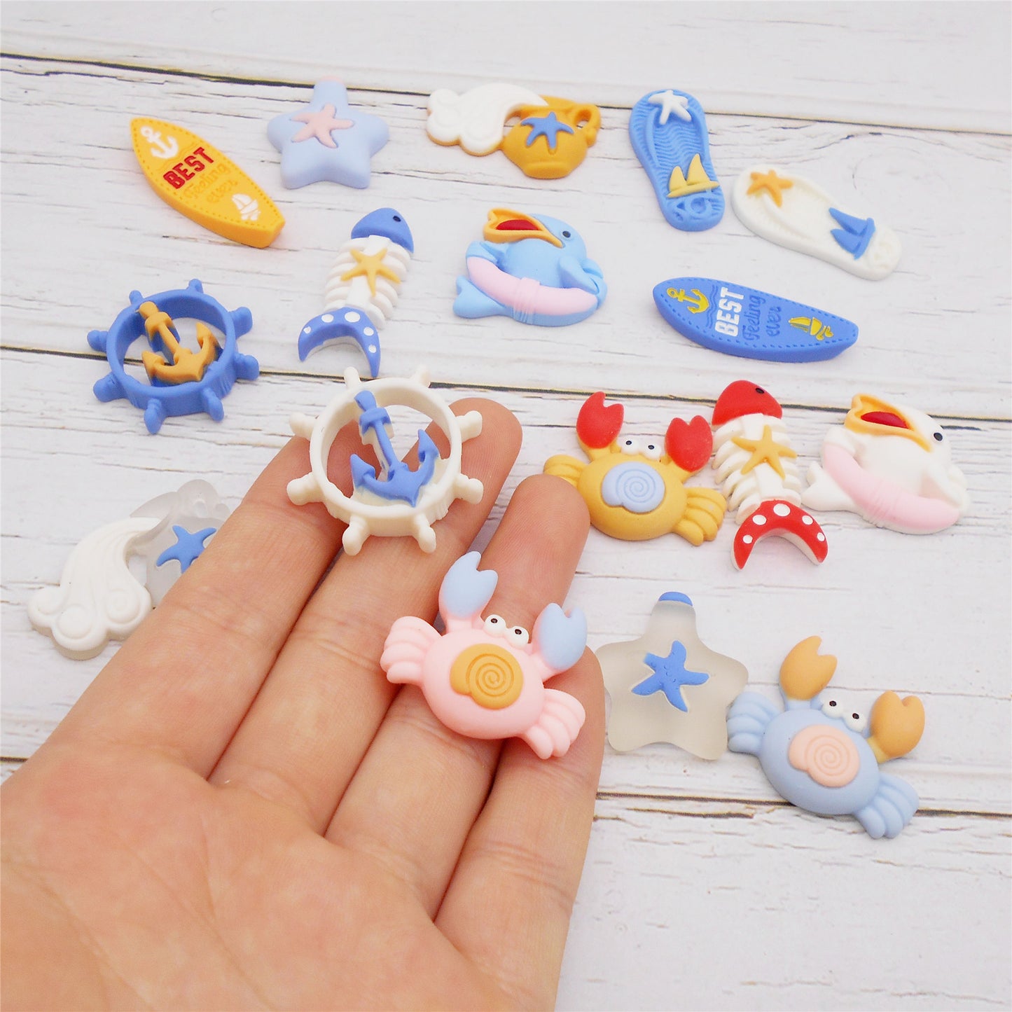 17Pcs Cartoon Summer Beach Surfboard Anchor Embellishment Cute Resin Crab Dolphin Patch for Shoe Charms & Hairpin Making, Phone Case Decor