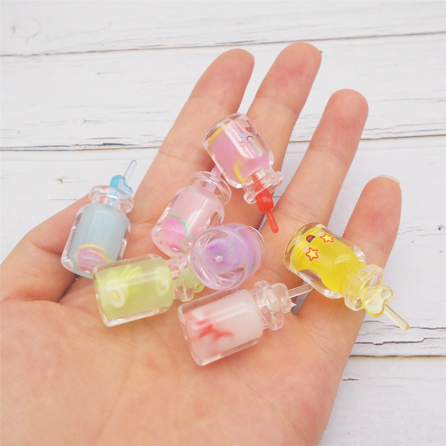 10Pcs 34x15mm Cute Emoji Mugs Charm Transparent Resin Simile Face Cup Dangle Pendant for Jewelry Making, Keychain Decor, DIY Crafts Supplies