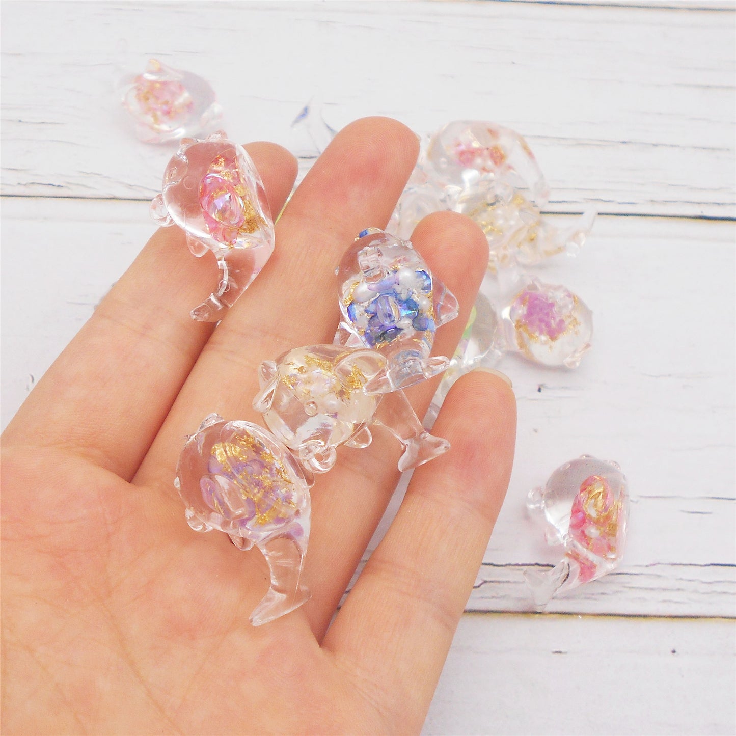 10Pcs Resin 3D Whale Charm with Gold Glitter Decoration 17x28mm Transparent Sea Animal Pendants for Necklace Earrings Making, DIY Jewelry Crafts Decor
