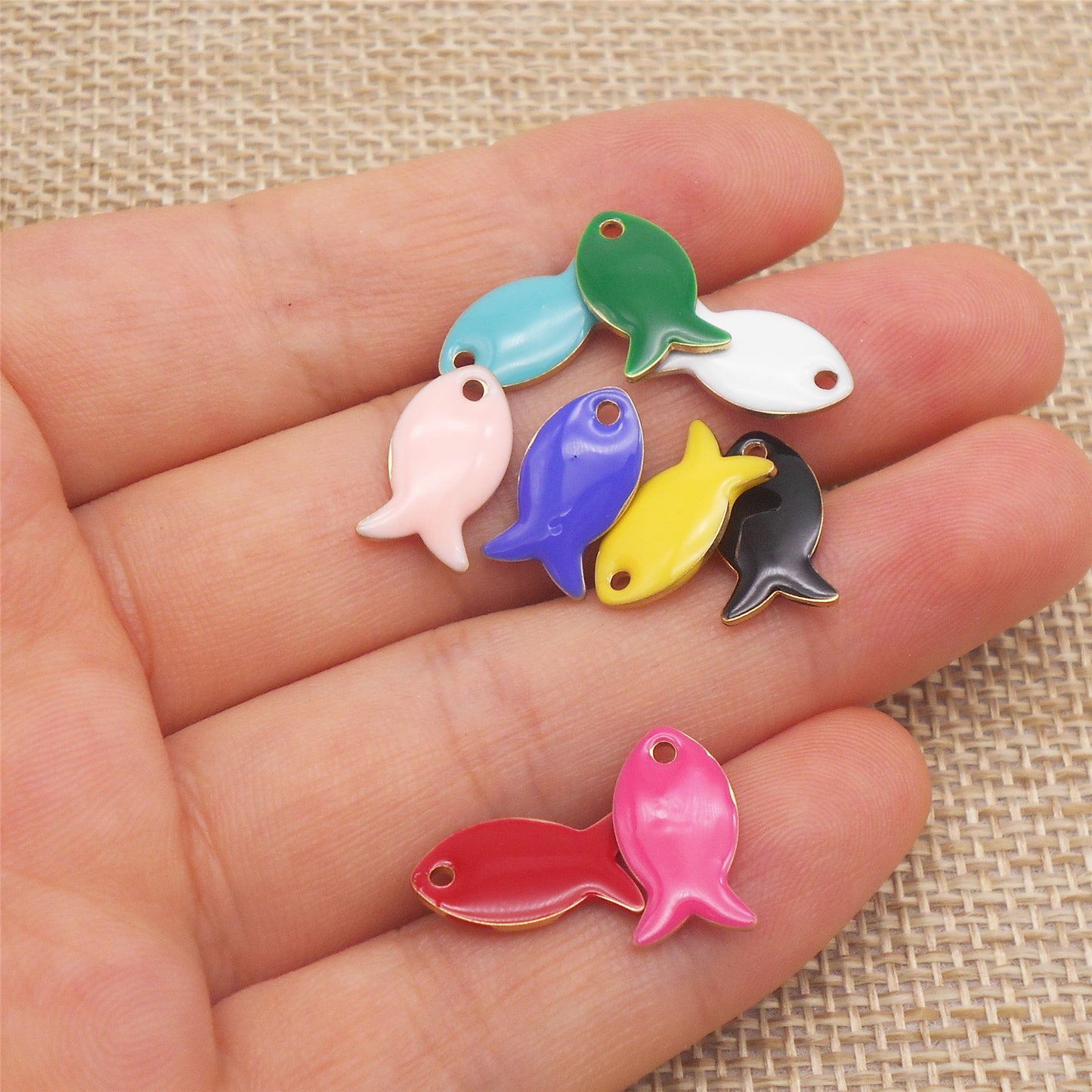 9Pcs Smooth Enamel Brass Fish Charms 14x8mm Double-Sided Sea Fish Pendants for DIY Crafts Supplies, Necklace Bracelet Earrings Dangle Decor, Minimalist Jewelry Charm