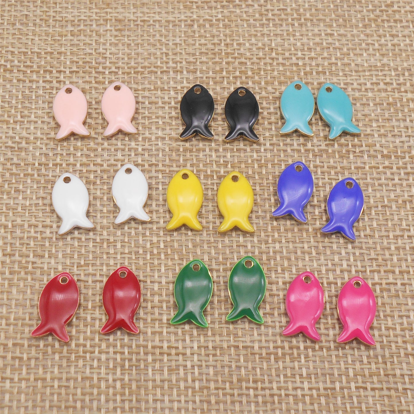 9Pcs Smooth Enamel Brass Fish Charms 14x8mm Double-Sided Sea Fish Pendants for DIY Crafts Supplies, Necklace Bracelet Earrings Dangle Decor, Minimalist Jewelry Charm