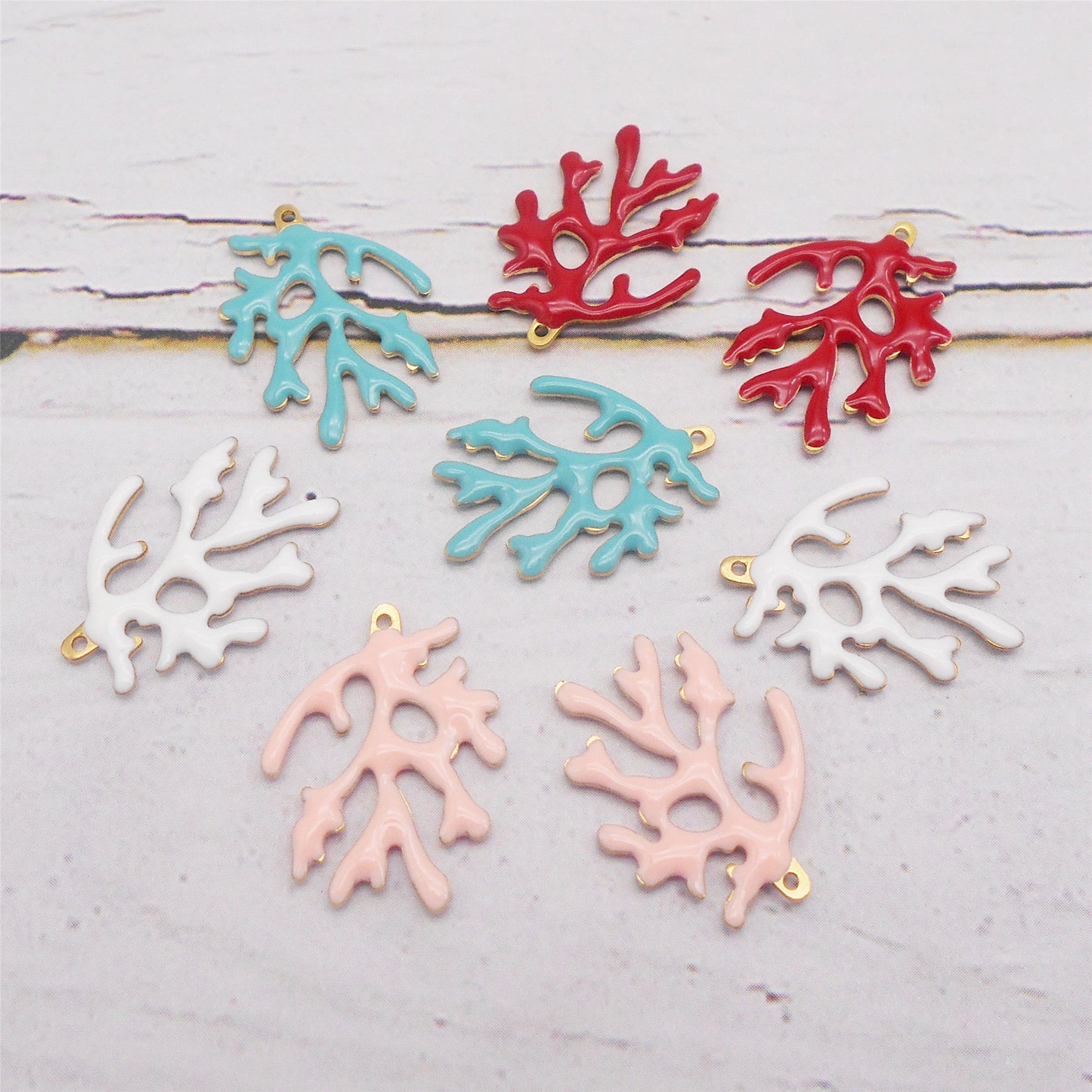 4Pcs 20x15mm Imitation Coral Charms Brass Enamel Coral Branch Shape Pendant DIY Jewelry Accessories for Necklace Bracelet Earrings Making