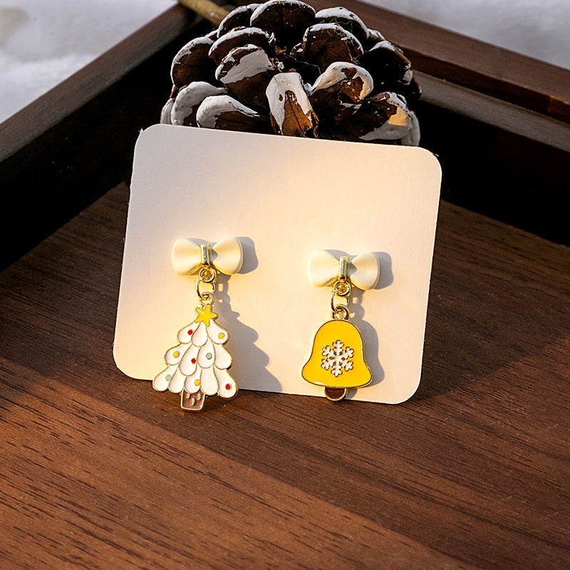 30 Pieces Christmas Holiday Charm Alloy Enamel Bell Snowman Xmas Tree Pendants for Jewelry Necklace Earring Bracelet Making Home Decoration Craft DIY