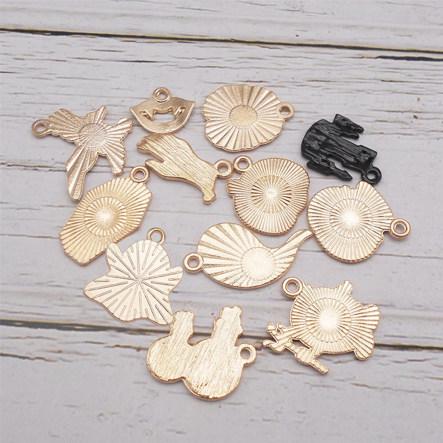 12PCS Enamel Halloween Jack-O'-Lantern, Witch Bottle Charms Alloy Raven, Ghost, Demon, Mini Castle Pendant for DIY Jewelry Supply Necklace Earrings Decor