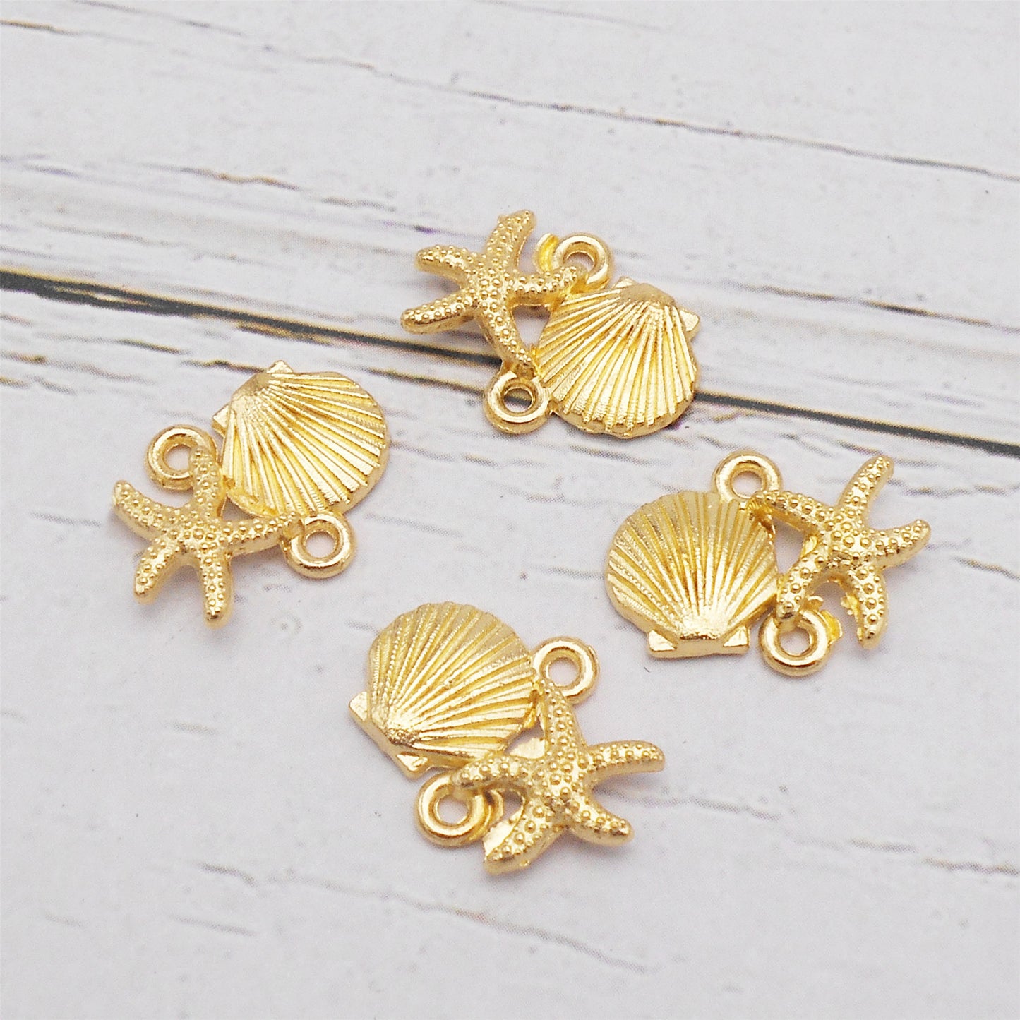 20Pcs 13x16mm Retro Gold Seashell & Starfish Combo Charms Metal Marine Life Pendants for Jewelry Making DIY Crafts Decor