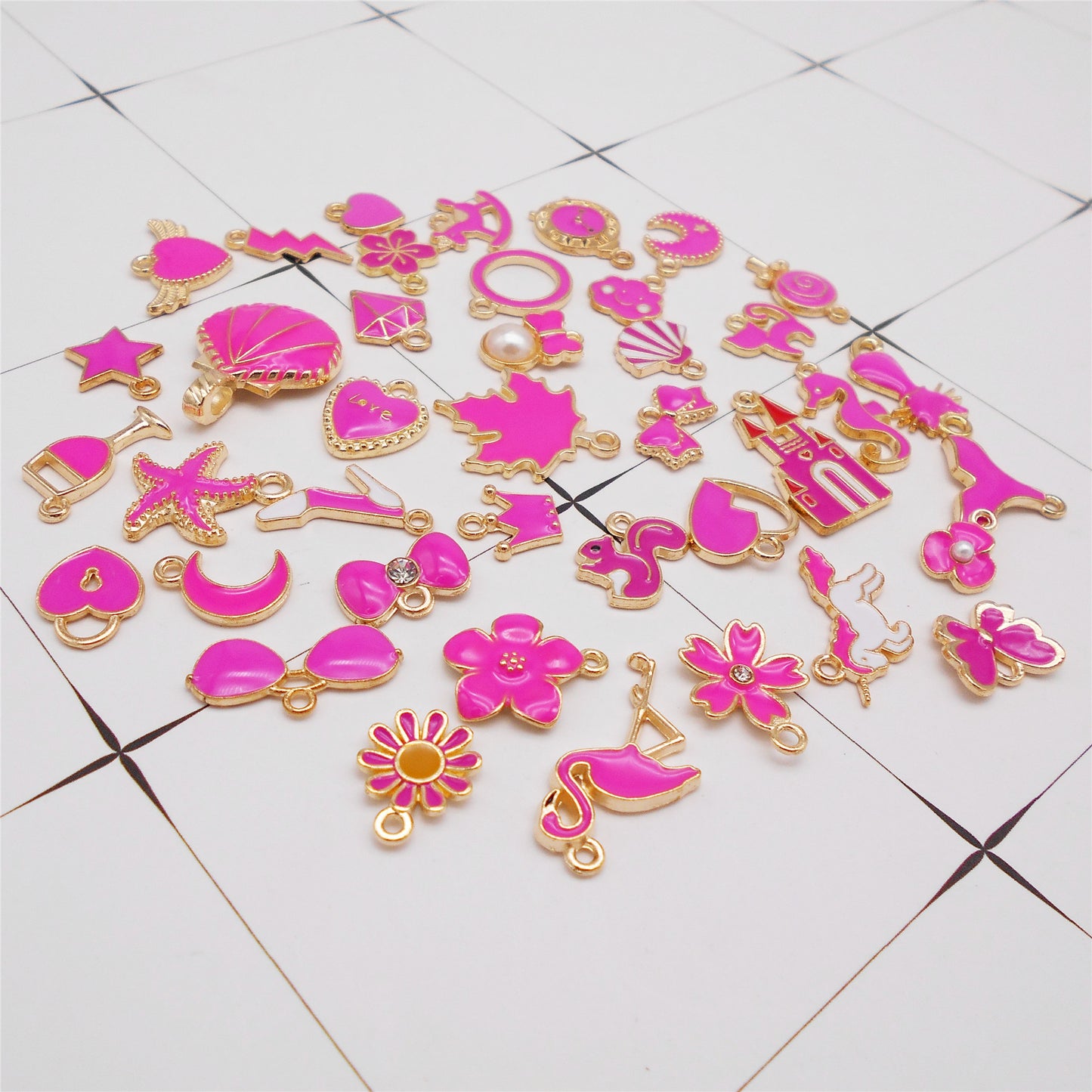 80pcs Fashion Charms Bright Pink Bling Pendants for Women Princess Jewelry Necklace Earrings Bracelet DIY Making
