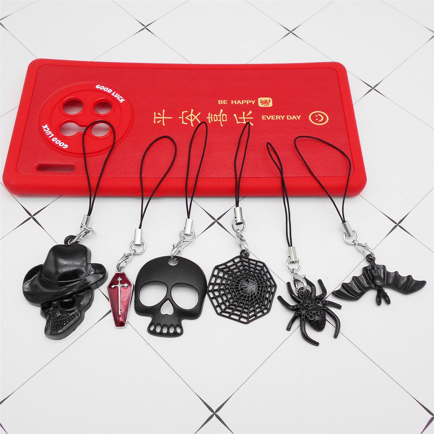 6pcs Gothic Skull Head Bat Spider Dangle Phone Chain Electroplated Alloy Charms Pendant Black for Phone Case Decor DIY Jewelry Crafts Supplies