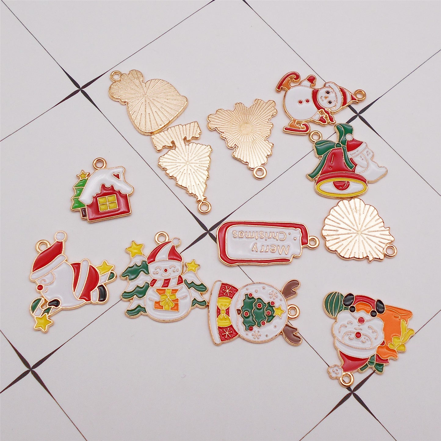 12Pcs Enamel Christmas Theme Charms Metal Mini Santa Claus Cute Snowman Pendants for Necklace Bracelet Earrings Making Accessories DIY Crafts Decor