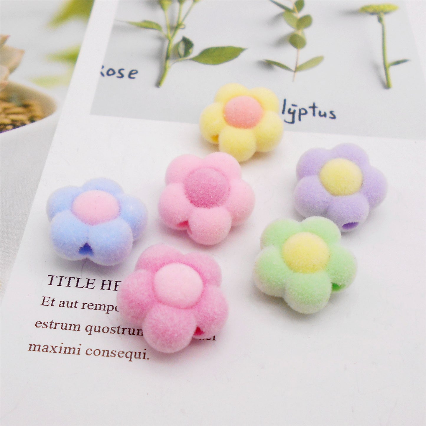 10 Pieces Mixed Flower Beads Set - 16mm Acrylic Floral Spacer Beads Flocked Jewelry Making Beads for Bracelet Necklace Making DIY Crafts Phone Chain Decor