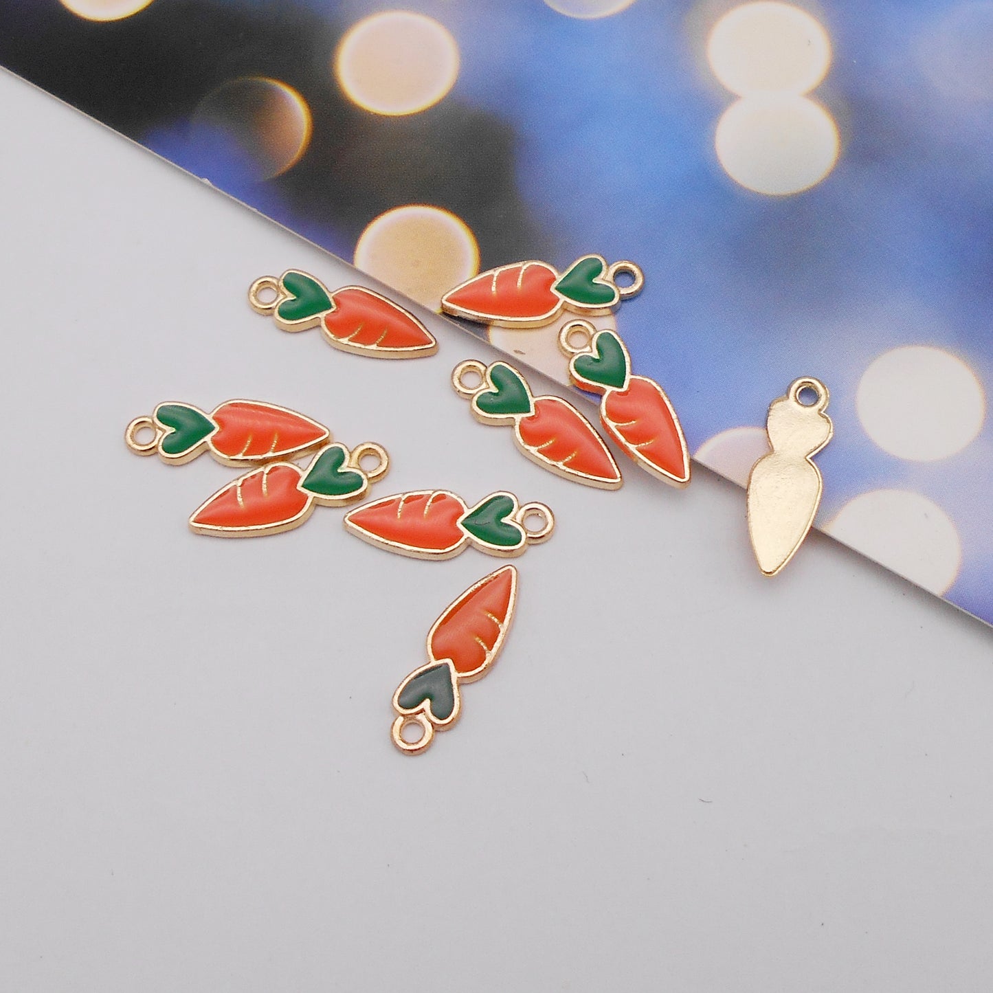 100pcs Enamel Carrot Charms Alloy Bunny Easter Charms for Jewelry Making Necklace Earrings Keychain Bookmark DIY Craft Findings