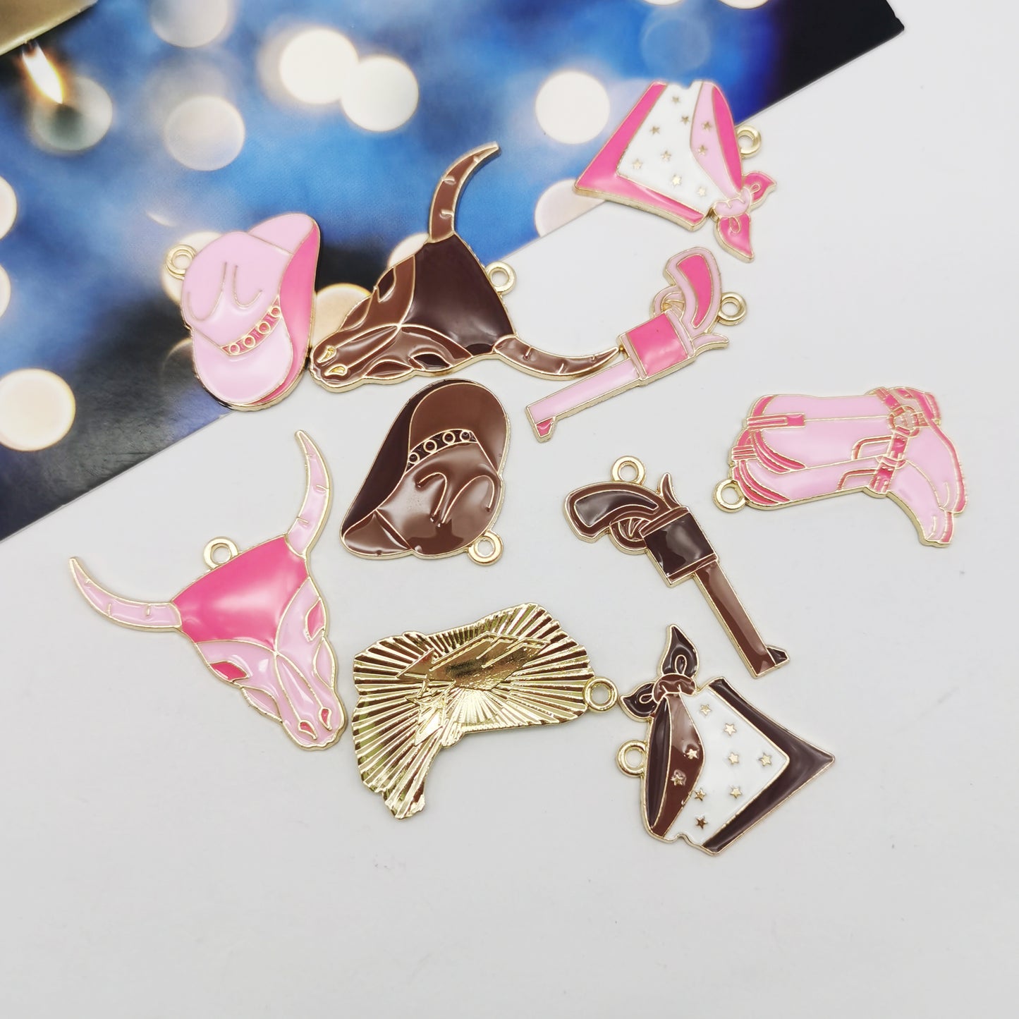 10Pcs Brown & Pink Enamel Bullhead Cowboy Hat Boot Gun Bandana Charms Alloy Western Cowboy Cowgirl Jewelry Pendant for Necklace Bracelet Earrings Accessories Crafts Decor