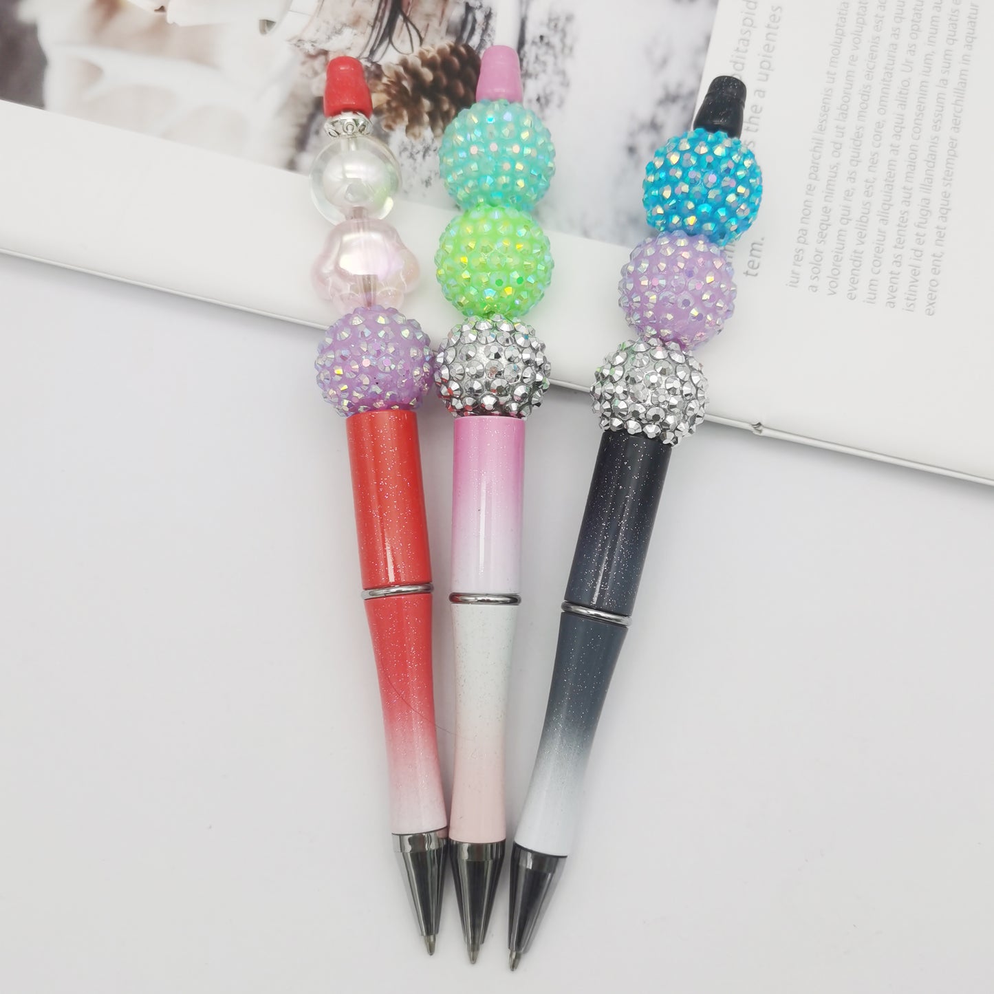 20pcs 20mm Acrylic Rhinestone Beads for Beadable Pen ,hole diameter about 3mm Random Color
