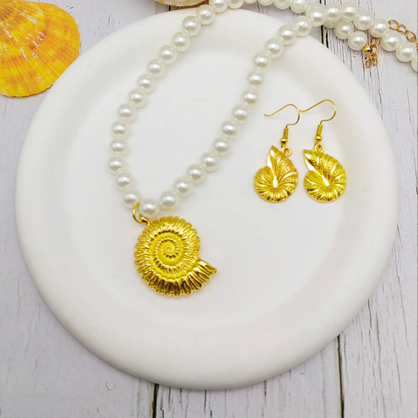 15PCS Golden Large Size Marine Life Sea Animal Charms Metal Conch Seahorse Starfish Turtle Octopus Pendant for Jewelry Accessories DIY Craft Supplies Ocean Theme Party&Wedding Decoration