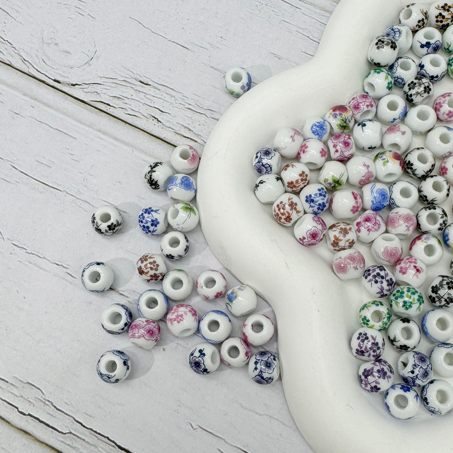 300pcs Flower Procelain Beads Spacer Loose Beads for Jewelry Necklace Bracelet Earring Making DIY Craft
