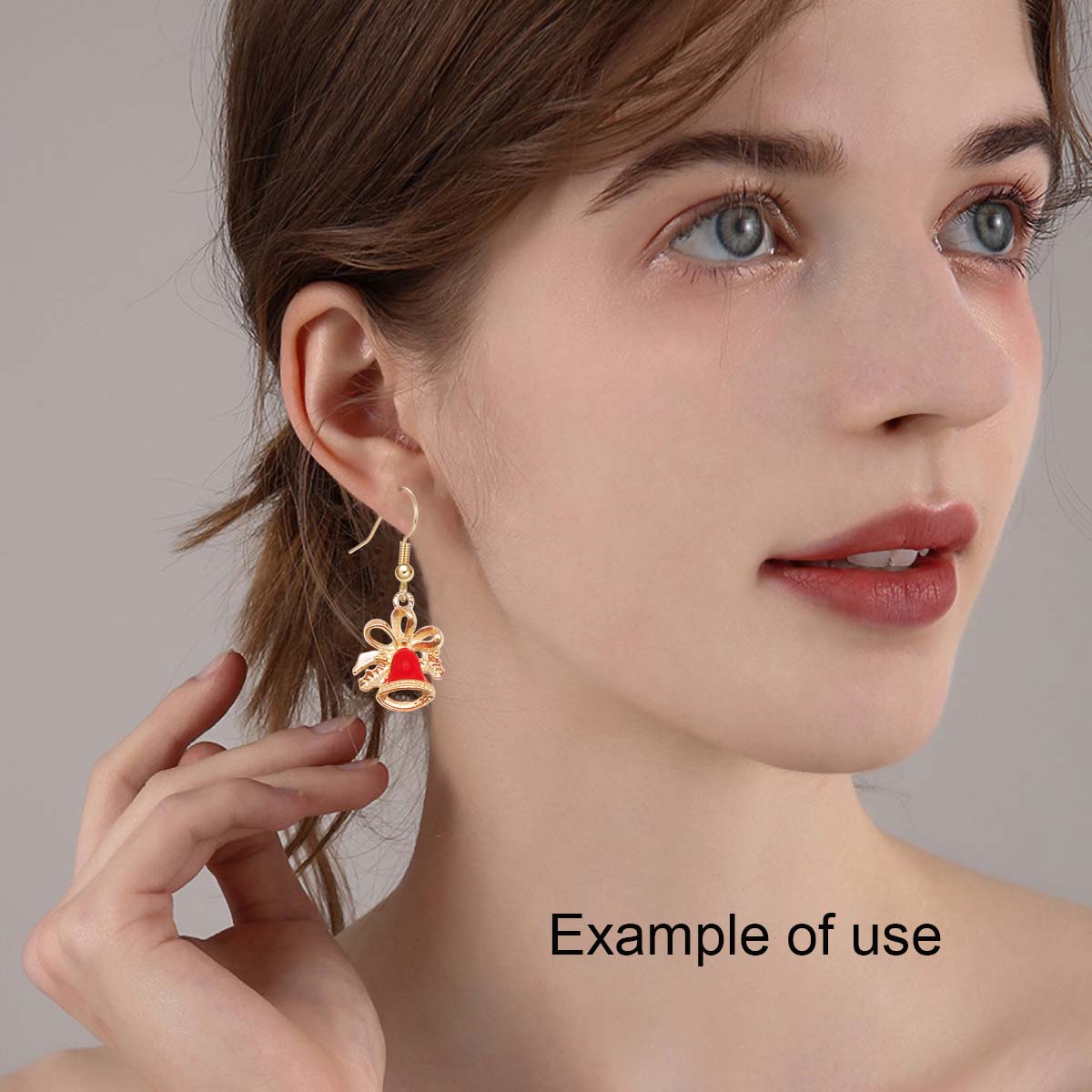 1 Pair Golden Base Christmas Collection Earrings Enamel Snowman Elk Snowflake Pattern Hook Earring Women Hypoallergenic Ear Piercing Jewelry