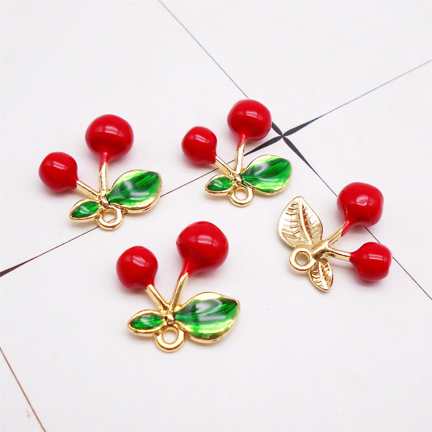 4Pcs 19*17mm Red Cherry Charms Alloy Enamel Fruit Pendants for Necklace Bracelet Earring Jewelry Decor Keyring Dangle Making