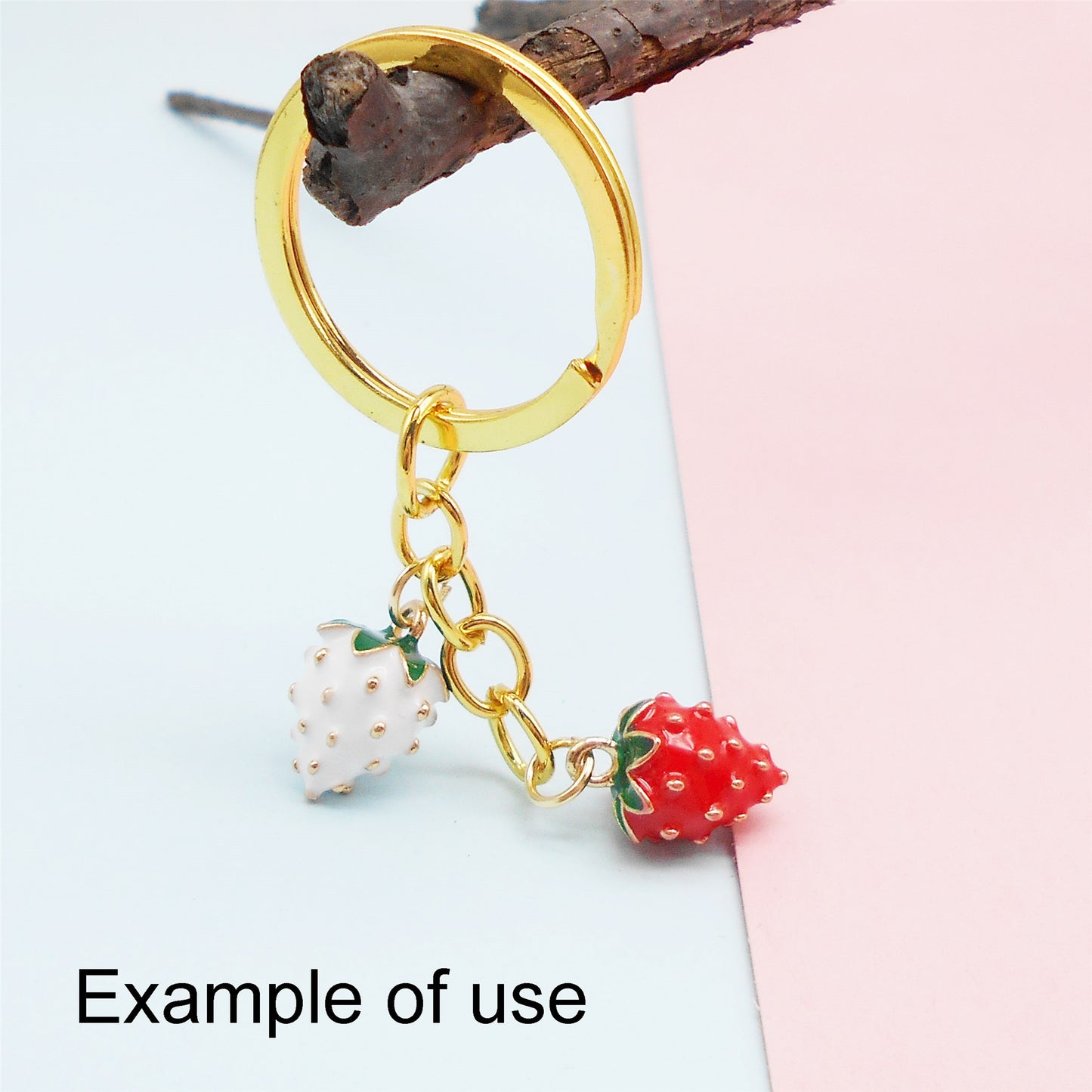 2pcs 14*17mm Quality Plated Red&White Strawberry Charms Alloy 3D Fruit Pendants for Jewelry Making DIY Crafts Supplies Keychains Decor