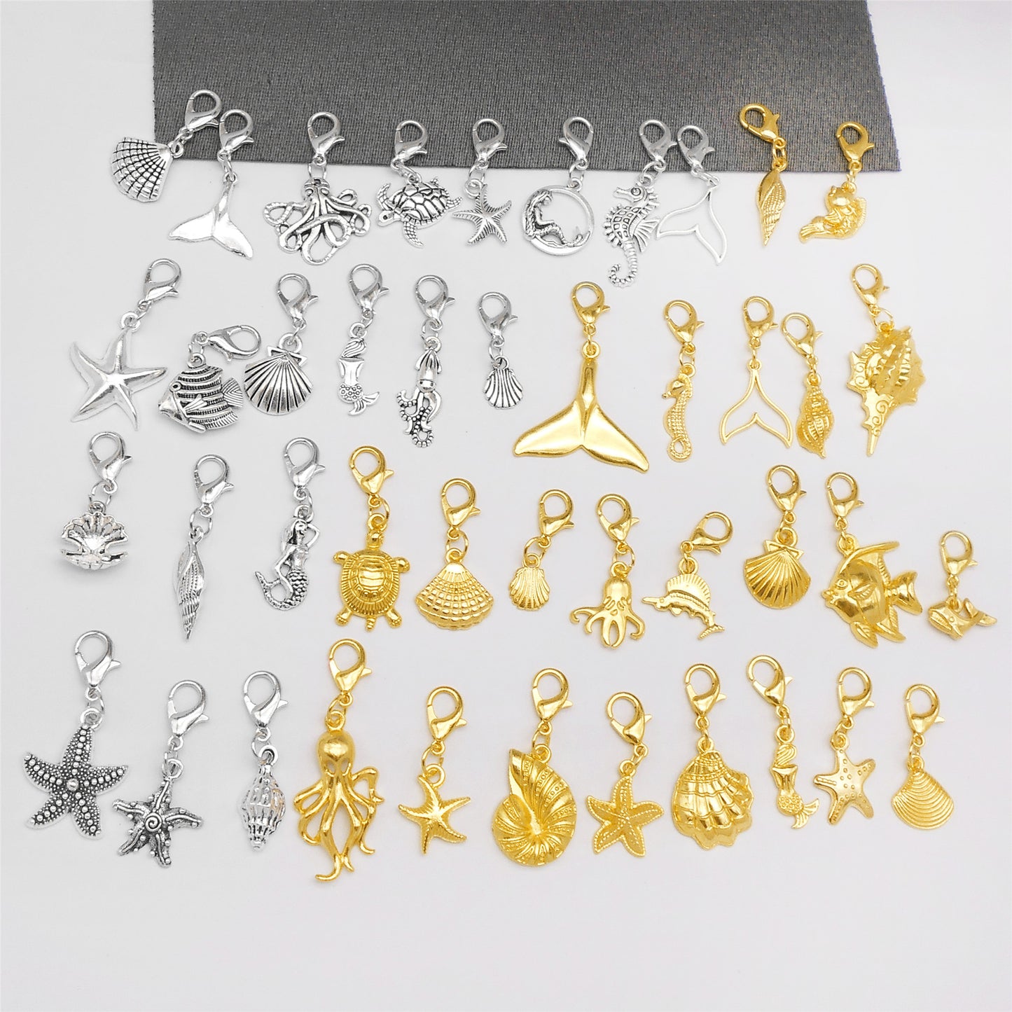 20PCS 10-45mm Alloy Sea Animal Marine Life Pendants with Lobster Clasp Gold&Silver Color Shoe Charms Keyring Dangle Bags Purses Clothes Hanging Decor DIY Crafts Supplies