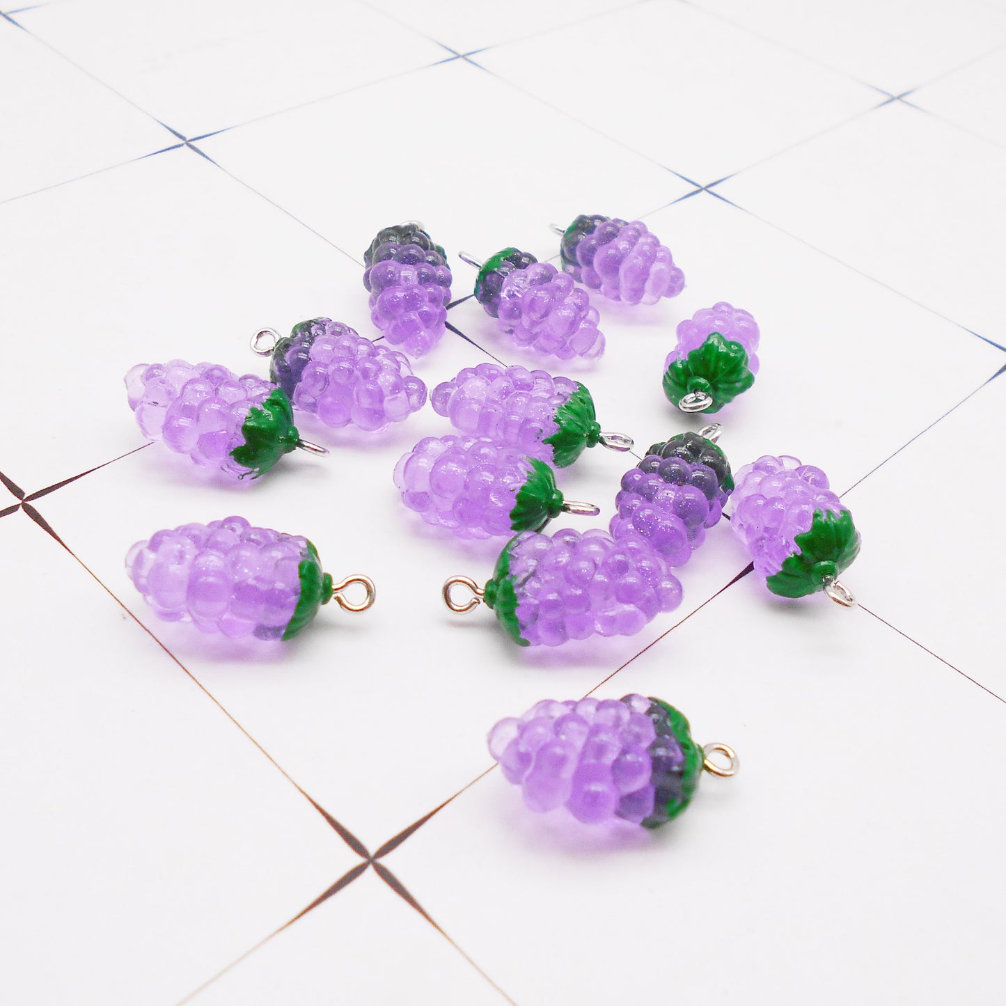 1pc 12*12*24mm 3D Purple Grape Charms Acrylic Fruit Pendants for Jewelry Making Accessories DIY Crafts Supplies