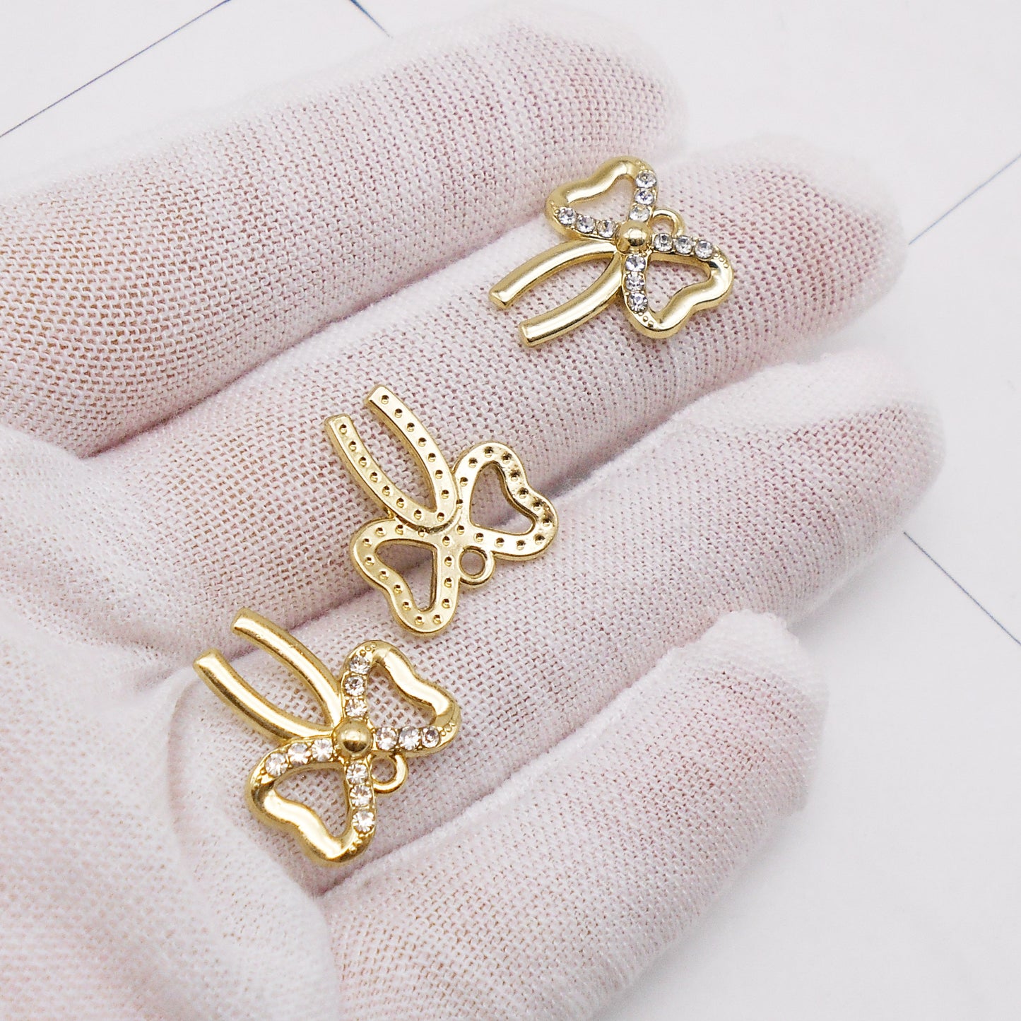 1pc 17*15mm Metal Alloy Bow Charms Rhinestone Bowknot Pendants Gold Tone Crafts for Bracelet Earring Necklace Making Hair Accessories