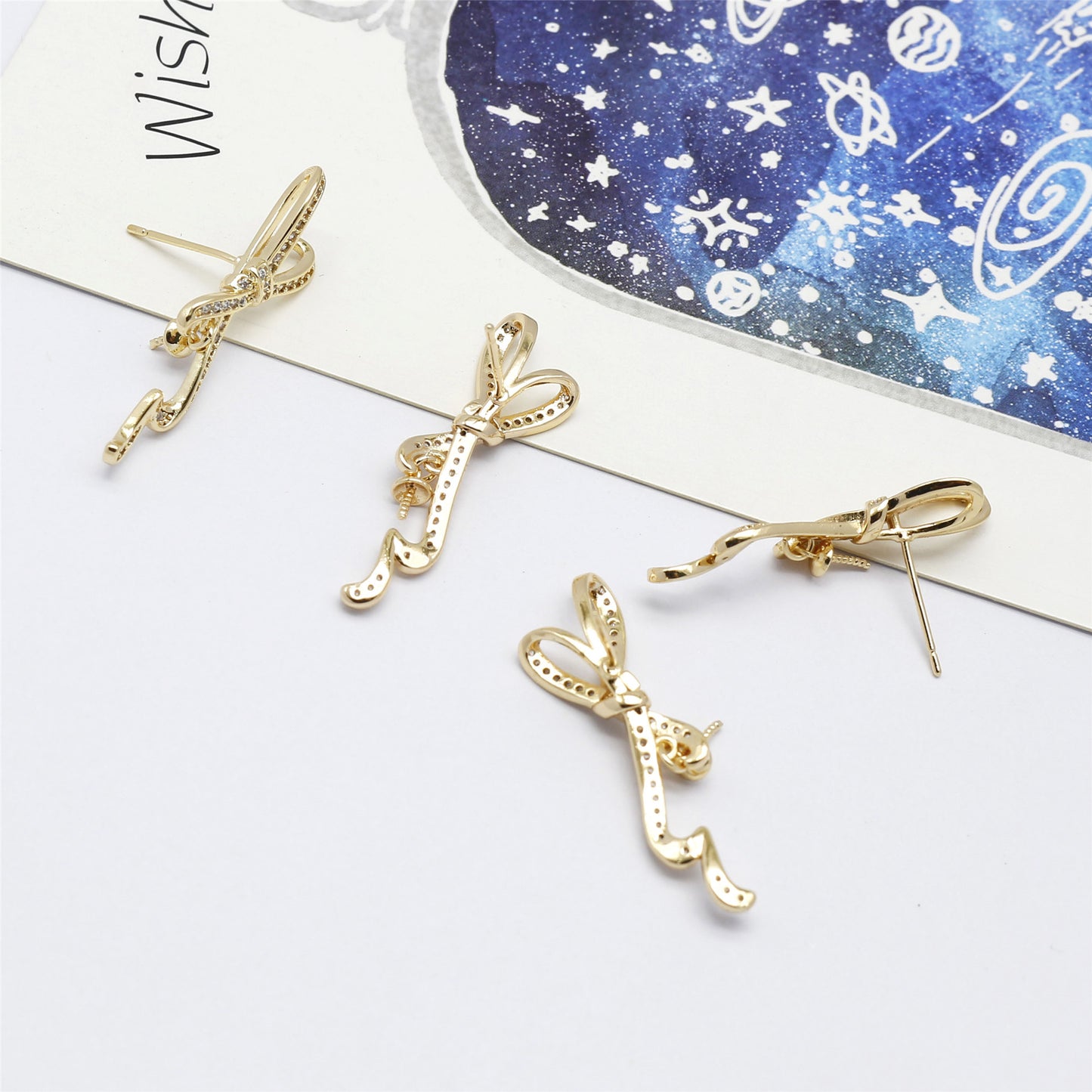 1 Pair 32*16mm Quality Gold Plated Copper Bow Ear Posts Crystal Rhinestones Embellished Bowknot Stud Earrings Chic Hypoallergenic Ear Piercing Jewelry for Ladies