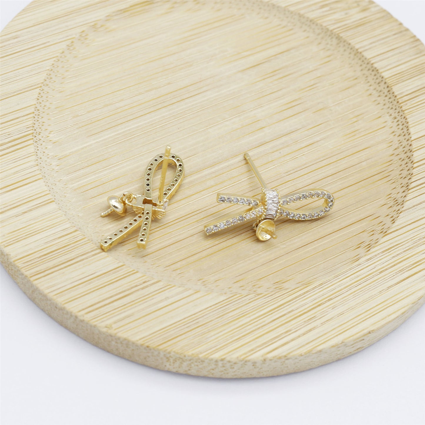 1 Pair 22*12mm Gold Color Bow Stud Earrings with Rhinestones Crystal Bowknot Ear Post Hypoallergenic Earring Piercing Jewelry for Women