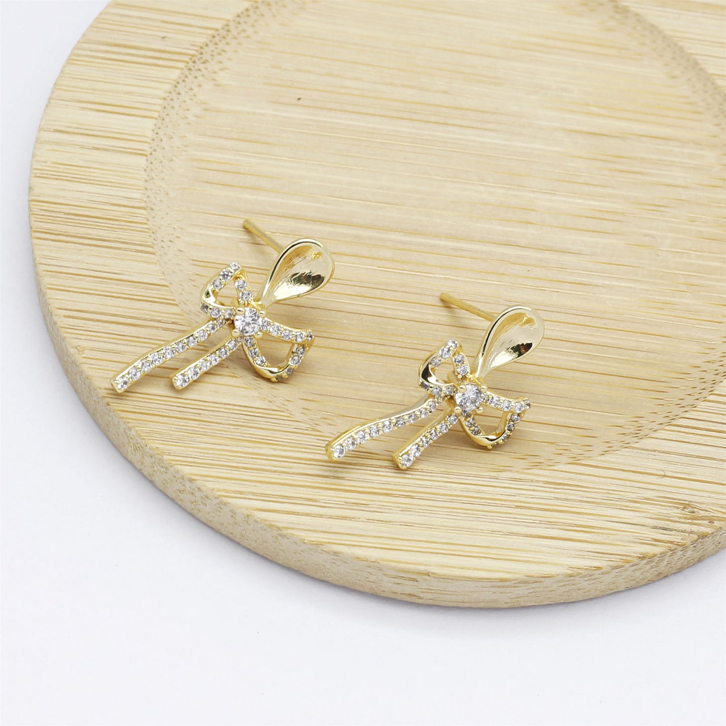 1 Pair 24*12mm Gold Color Brass Bow Ear Post with Rhinestones Crystal Embellished Bowknot Stud Earrings Hypoallergenic Earring Decoration