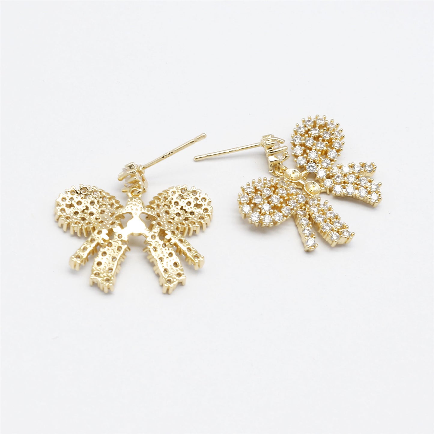 1 Pair 26*23mm Gold Color Brass Zircon Bow Ear Stud Crystal Rhinestones Embellished Bowknot Earrings Hypoallergenic Earring Jewelry for Ladies