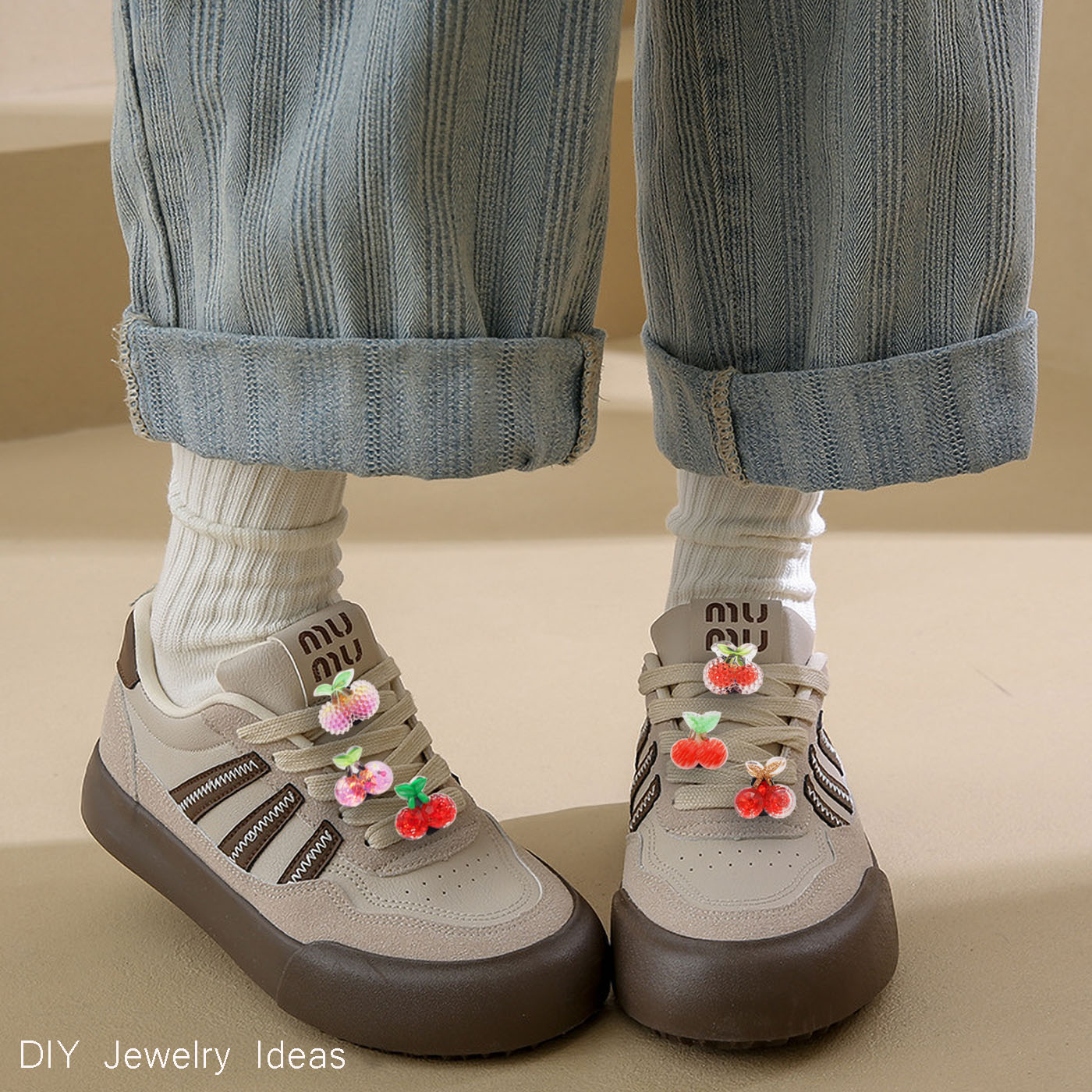 10pcs Sparkling Flat Back Cherry Shoe Charms 3D Resin Fruit Embellished Shoelace Clips Cute Shoe Buckles for Footwear Decor Personality Decoration