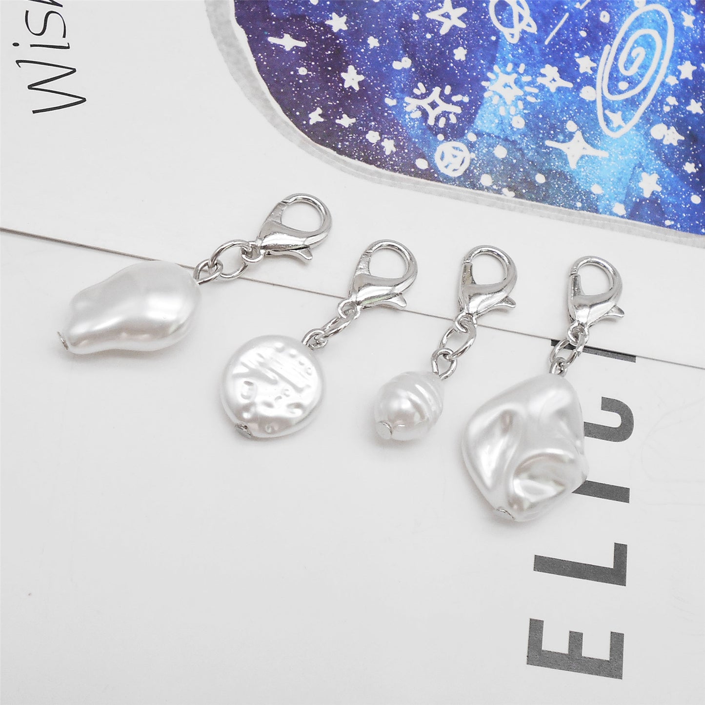 8pcs High-Gloss White Irregular Faux Pearl Pendants with Alloy Lobster Claw Clasp Plastic Shoe Charms Keychains Dangle Jewelry Making Accessories Bag Purse Clothes Decor
