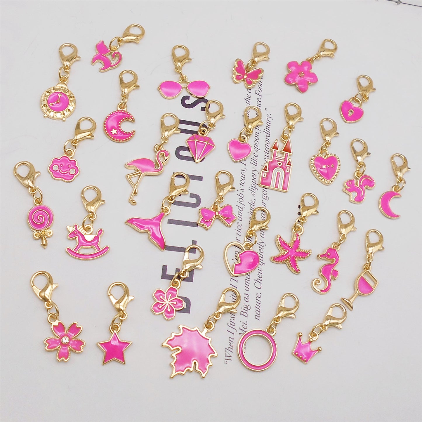 1/29pcs Enamel Alloy Flower Heart Star Moon Pendants with Lobster Clasp Rose Red Shoe Charms Cute Keyring Dangle Jewelry Accessories Women Purses Bags Hanging Decor