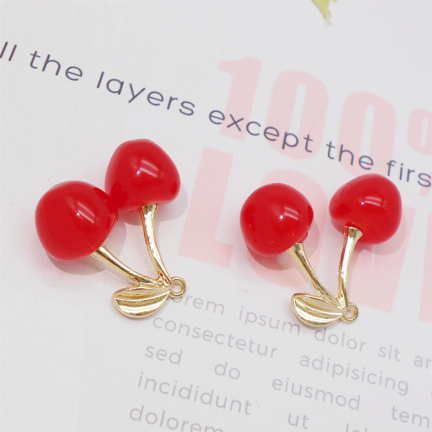 2PCS 29.5x30mm Red Plastic Cherry Charms with Gold Alloy Leaf 3D Cherry Fruit Pendants for Diy Necklace Bracelet Earring Making Accessories Keychain Decor