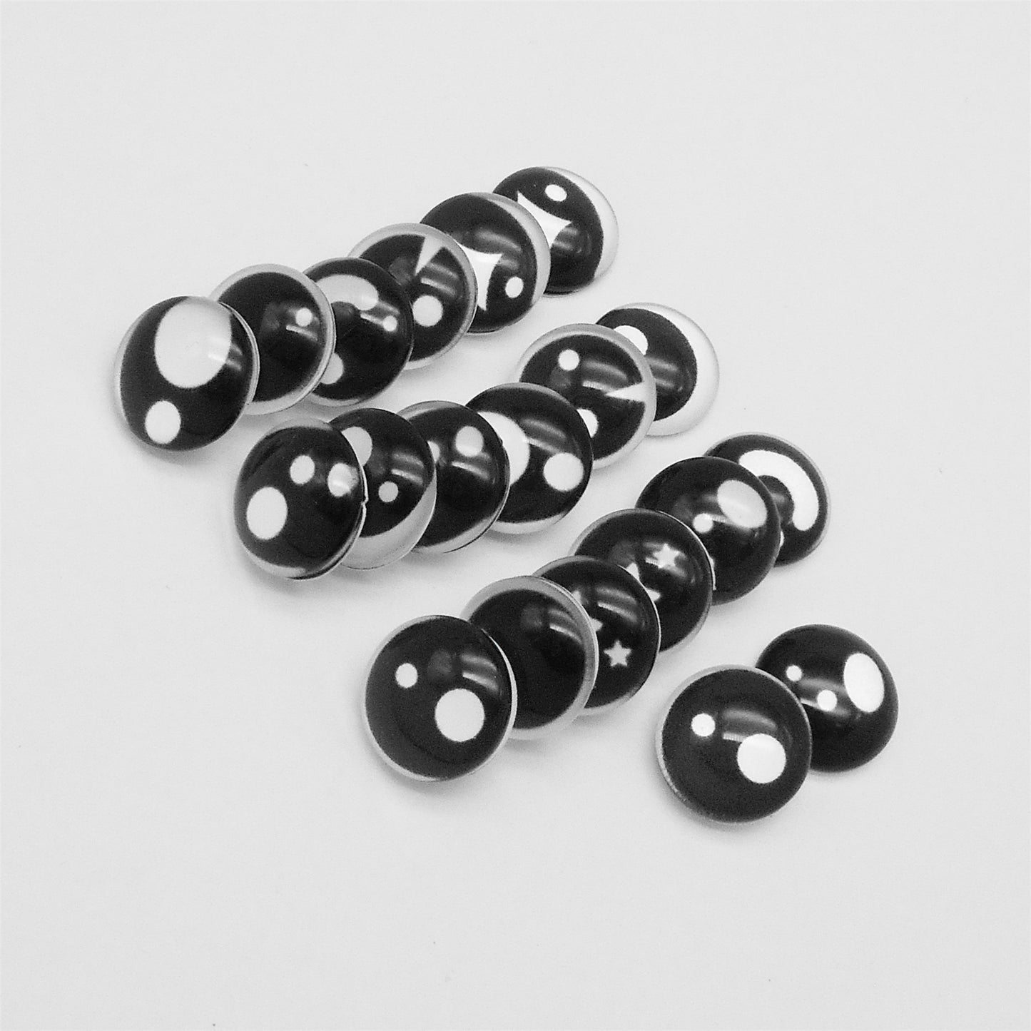 Glass Eye Cabochons Round Animal Cat Bear Toy Eyes Dome Scrapbooking Eyes Flat Back for Doll Making DIY Jewelry Crafts Decor 6/8/10/12mm