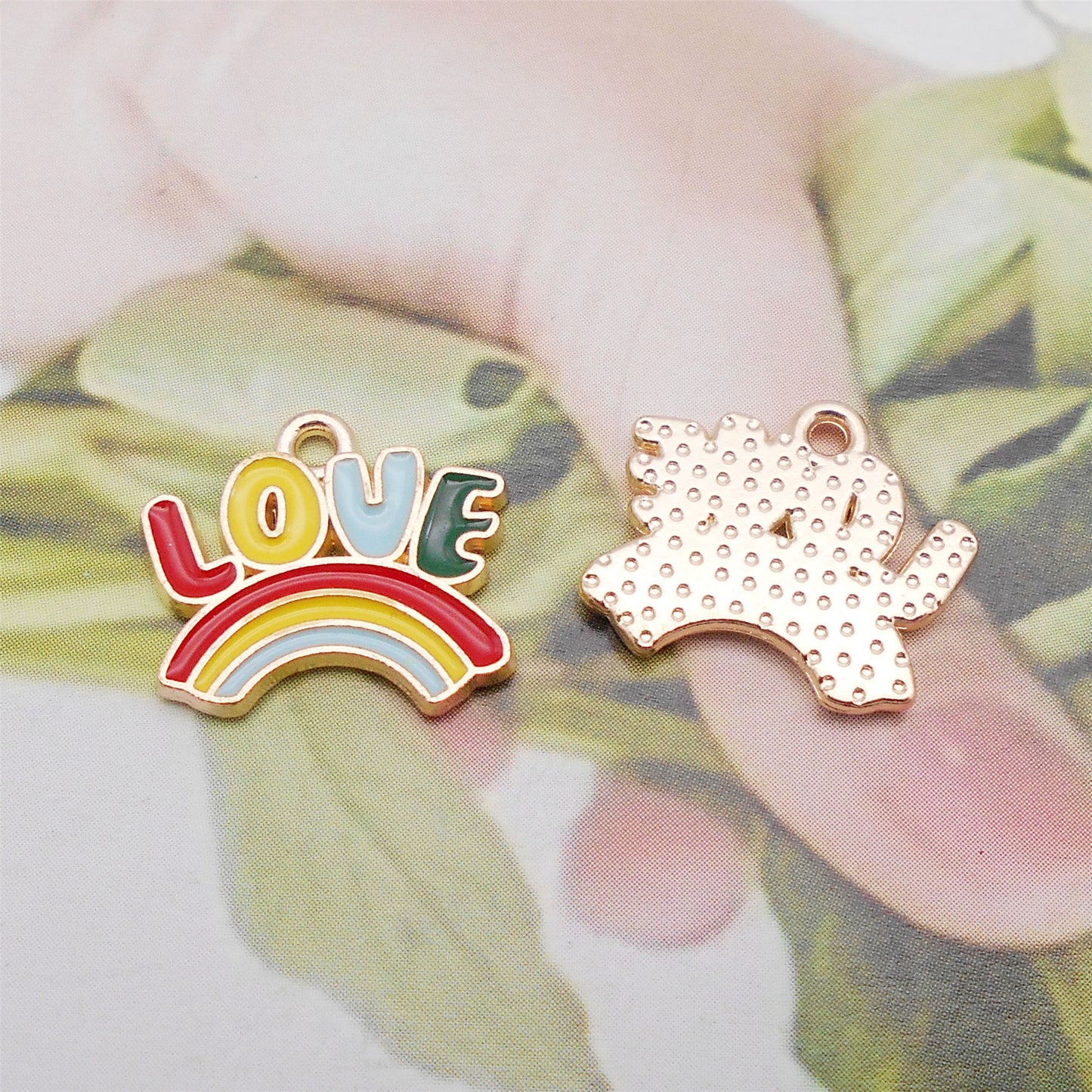 10Pcs Quality Plated Rainbow Charm LOVE Letter Pendant Alloy Jewelry Accessory for Earrings Necklace Bracelet Making DIY Crafts Decor 13x15mm