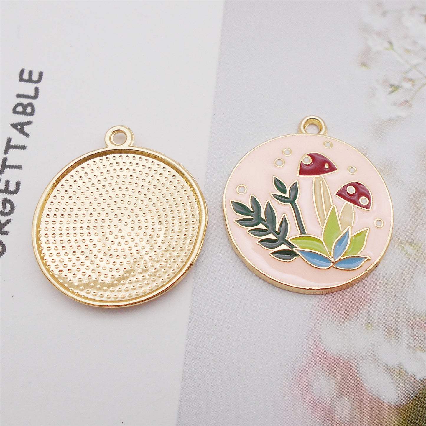 4Pcs Alloy Round Landscape Painting Charm 25x18mm Flower Pattern Pendant Enamel Jewelry Dangle for Necklace Earrings Making DIY Crafts Decor